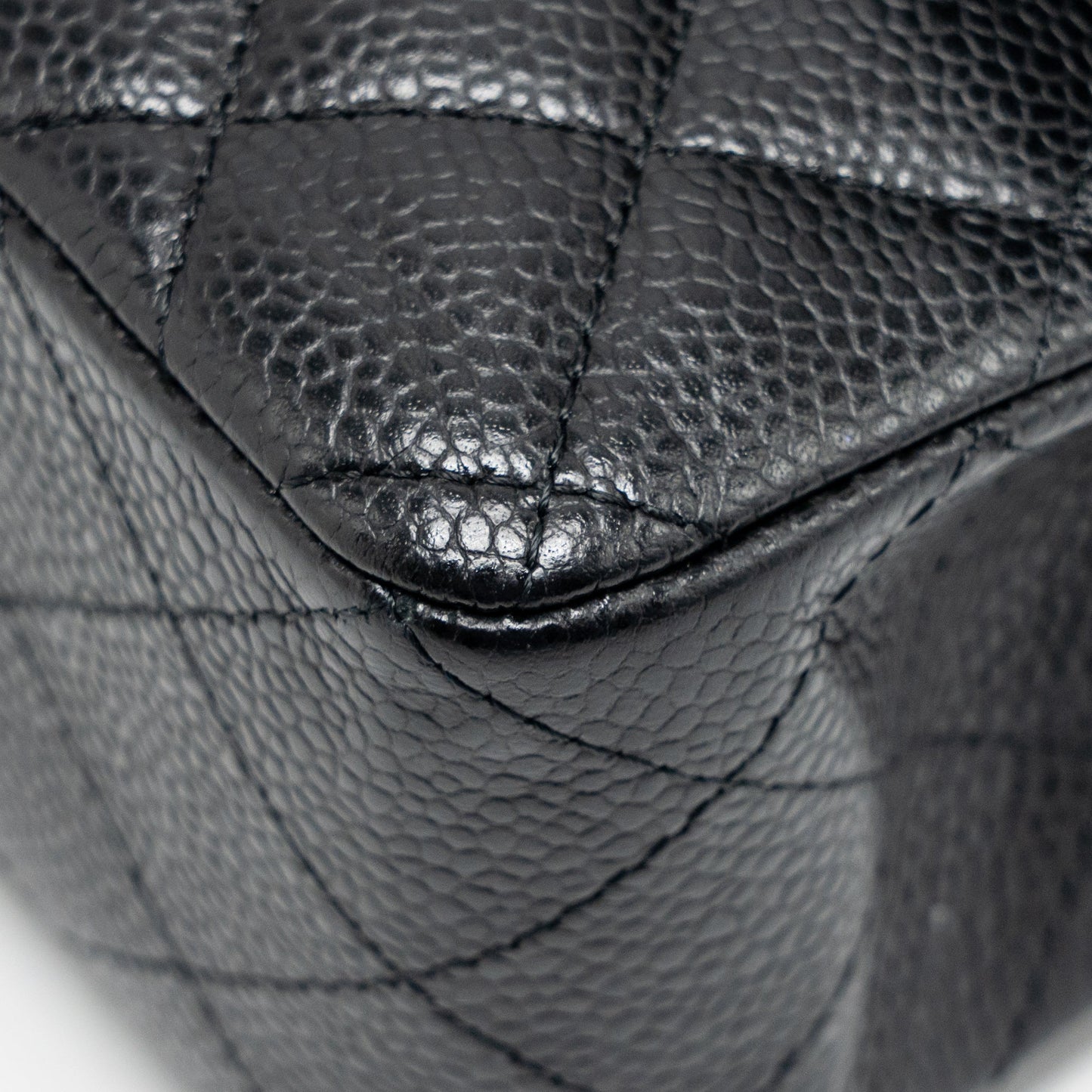 Chanel Small Classic double flap caviar black GHW (microchip)