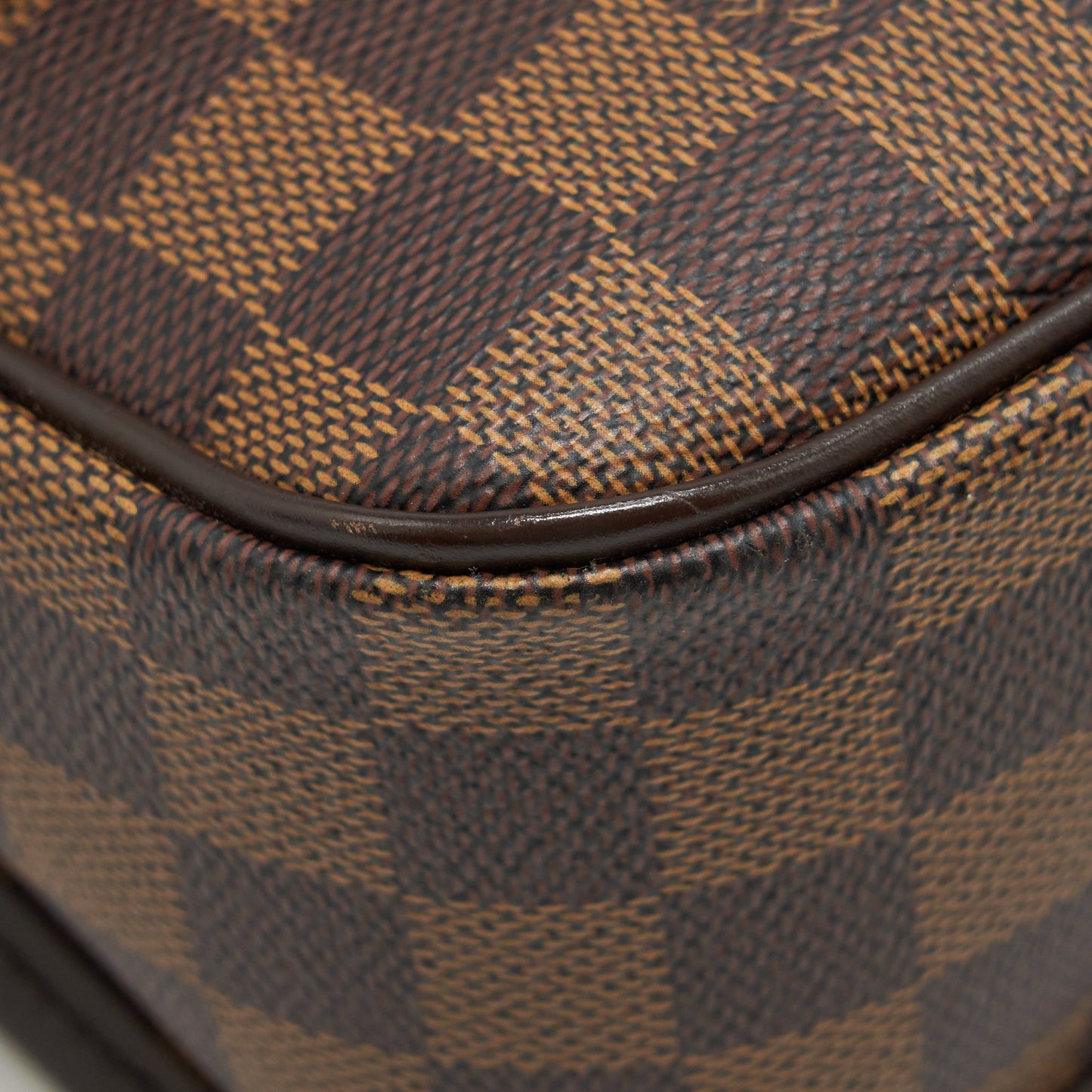 Louis Vuitton Messenger Bag Damier Ebene Canvas GHW