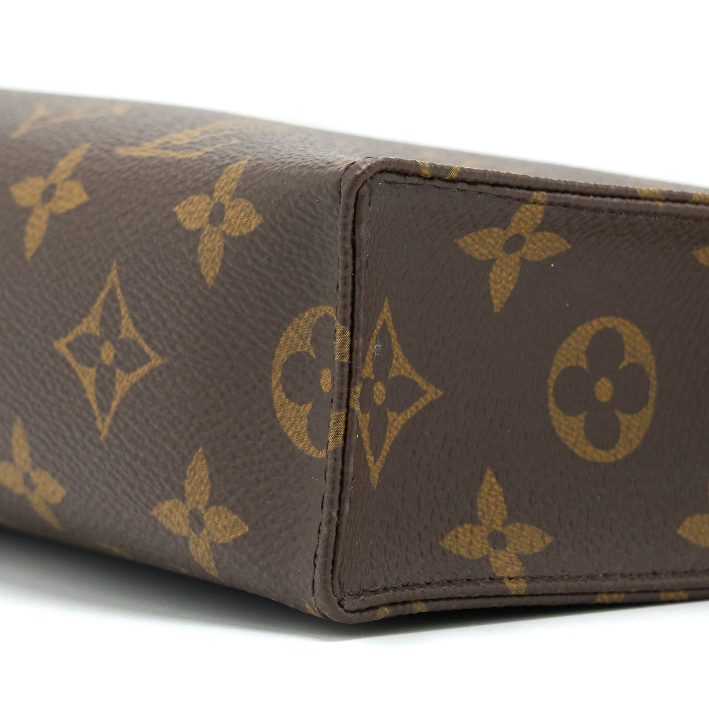 Louis Vuitton Toiletry Pochette 26 Monogram Canvas GHW