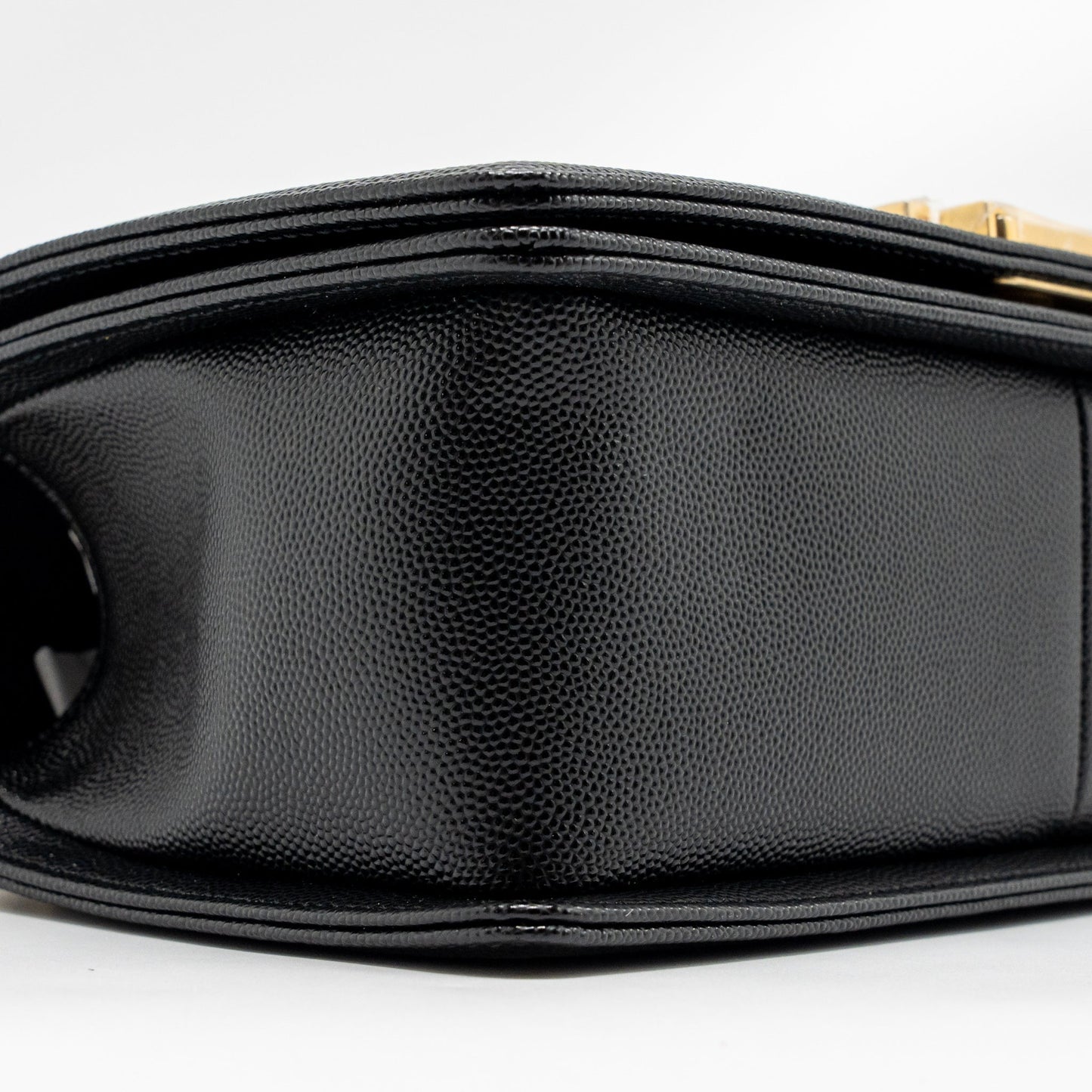 Chanel Medium Boy Bag Caviar Black GHW (microchip)