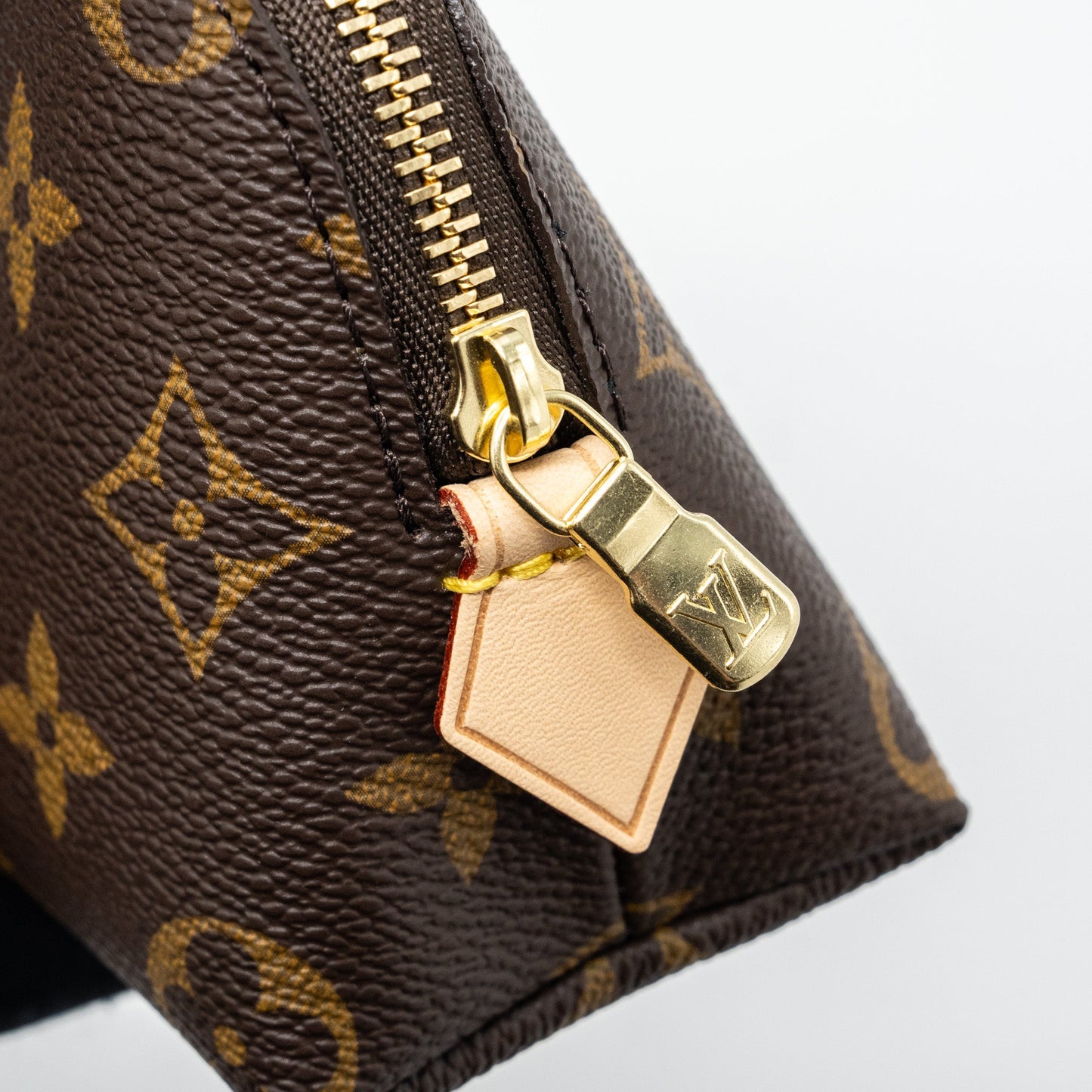 Louis Vuitton Cosmetic Pouch Monogram Canvas GHW (New Version)