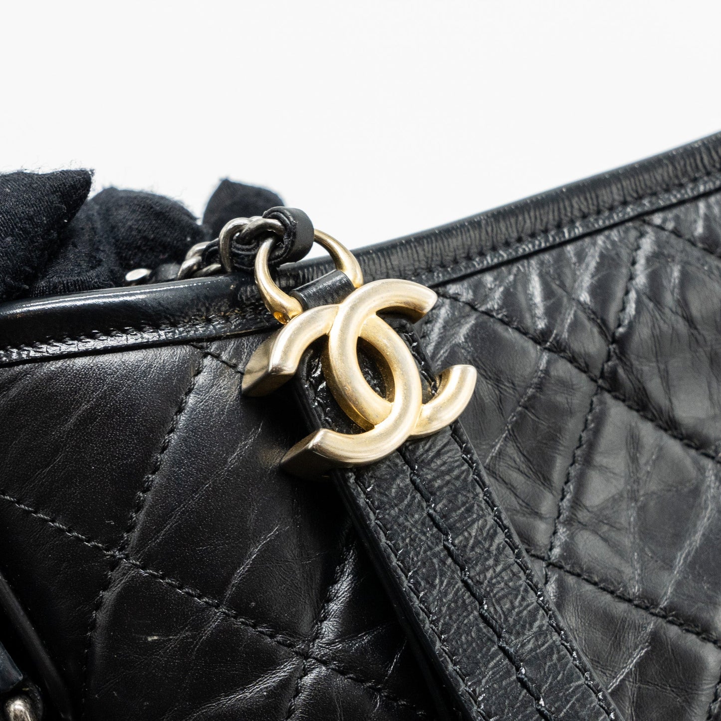 Chanel small Gabrielle hobo bag calfskin black Multicolour hardware
