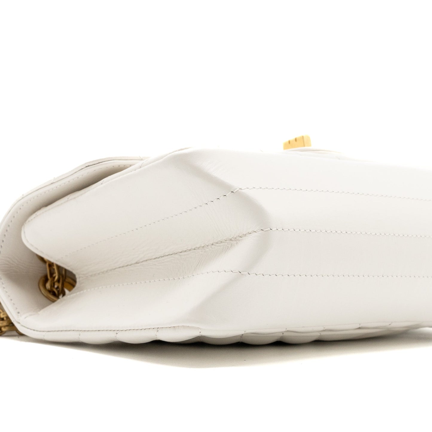Chanel mini chevron 2.55 reissue flap bag calfskin white GHW (microchip)