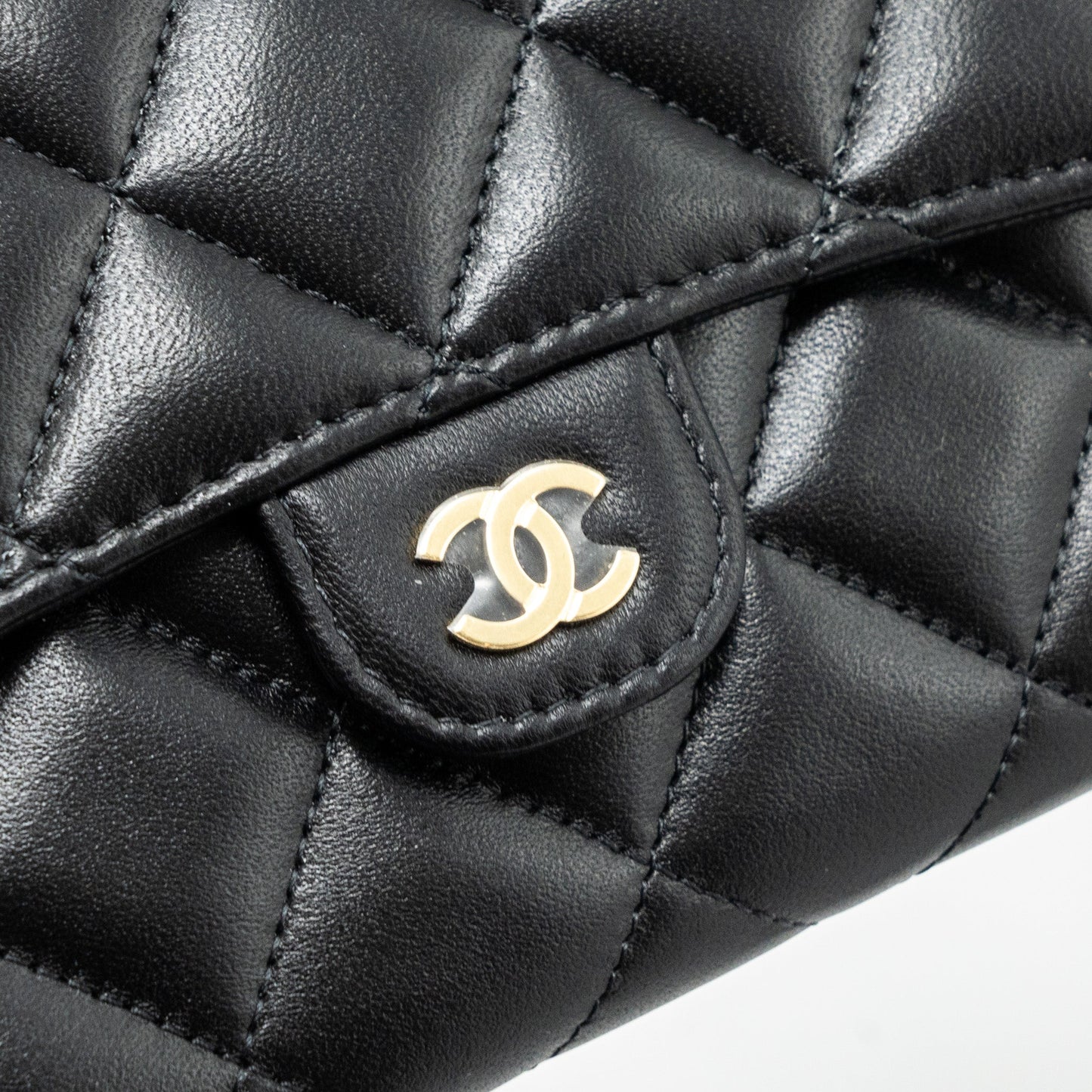 Chanel classic long flap wallet lambskin black GHW (microchip)