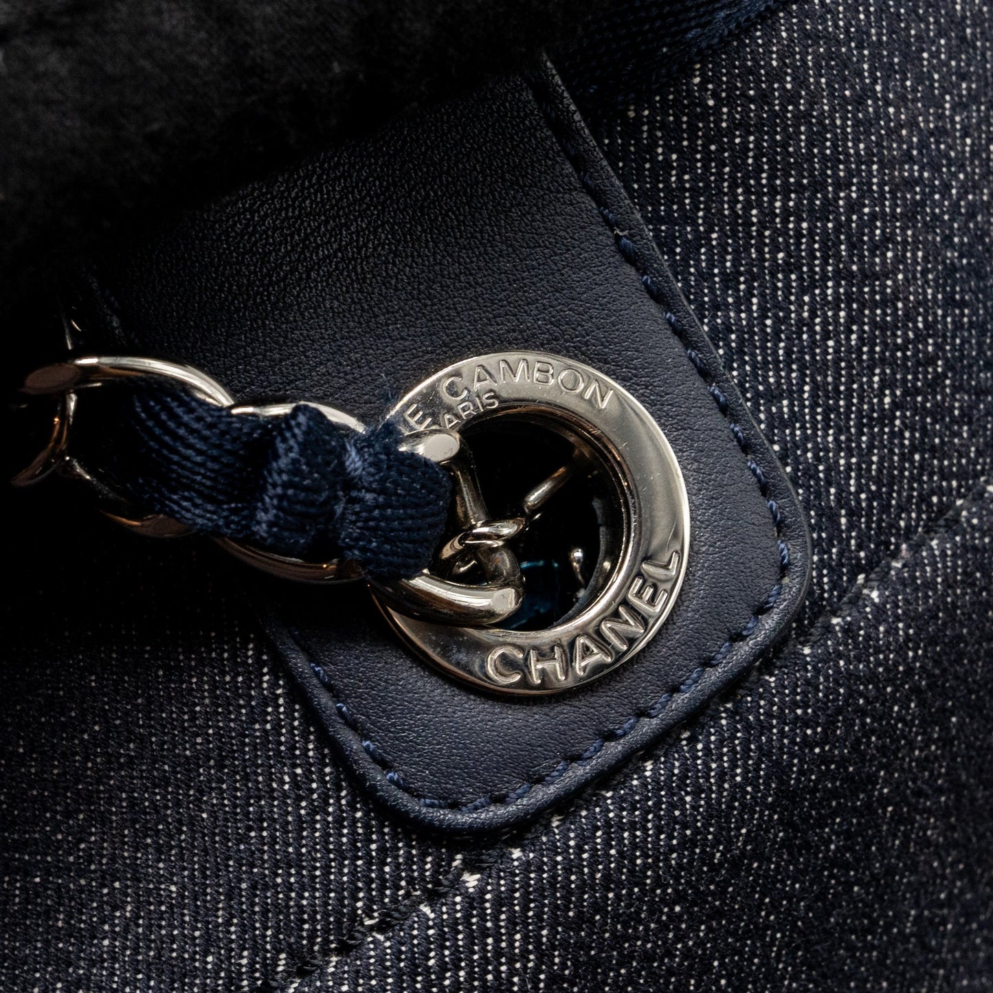 Chanel Deauville tote bag denim/calfskin dark blue SHW