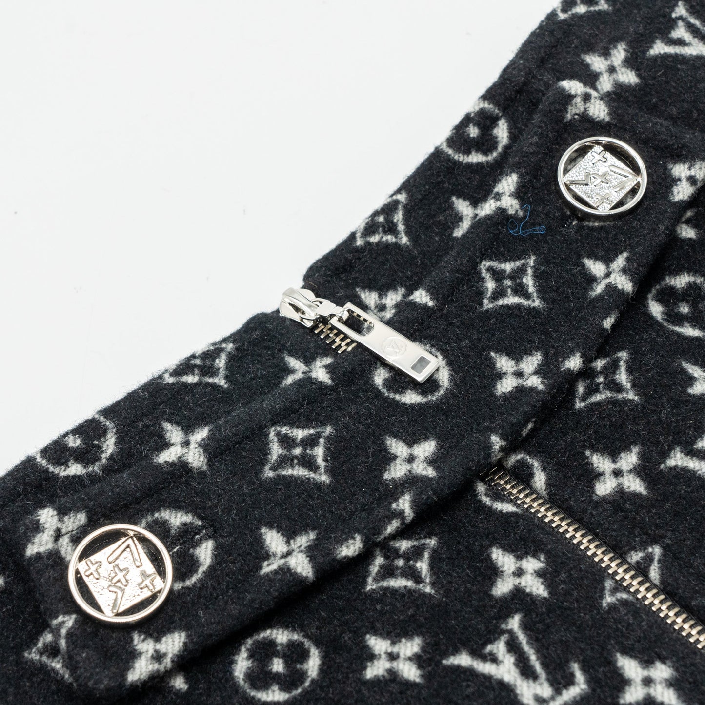 Louis Vuitton size 34 Mini Skirt wool monogram print black