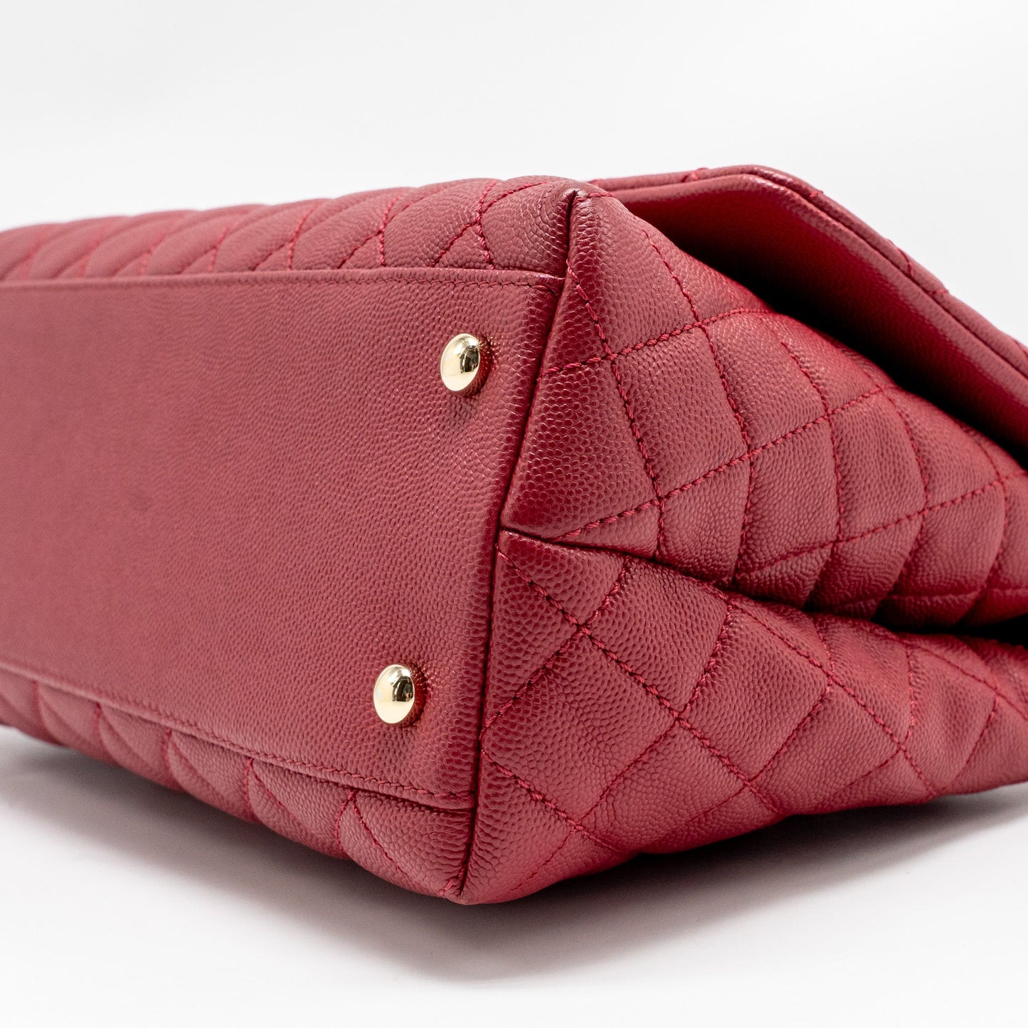 Chanel Medium Coco Handle Caviar Red GHW