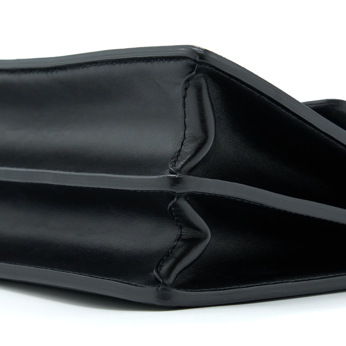 Louis Vuitton Dauphine MM Epi Black GHW