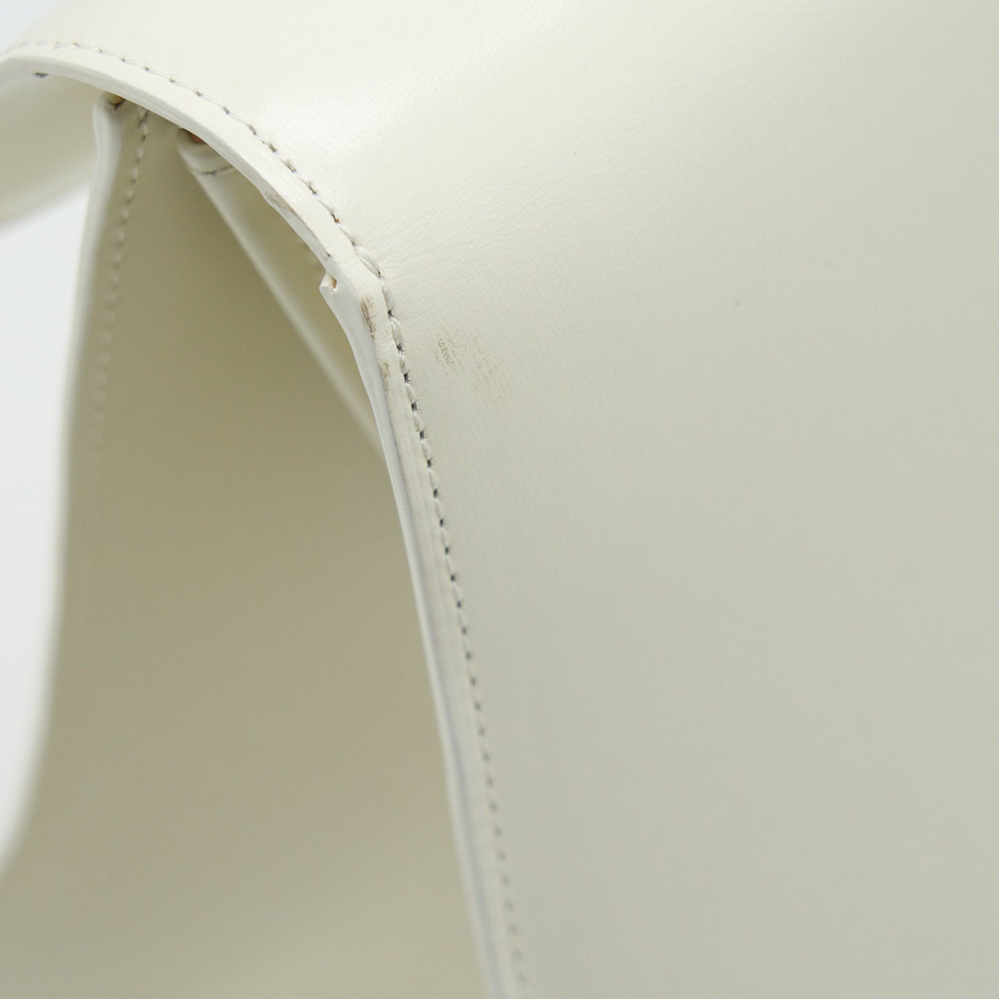 Delvaux Brilliant MM in White Box Calfskin WHW