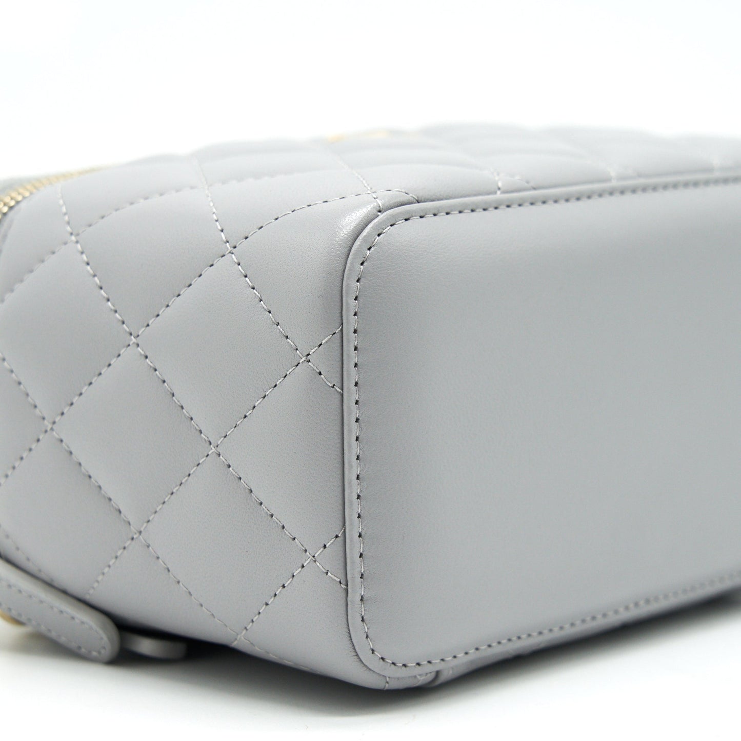 Chanel 21B Grey GHW Small long Vanity