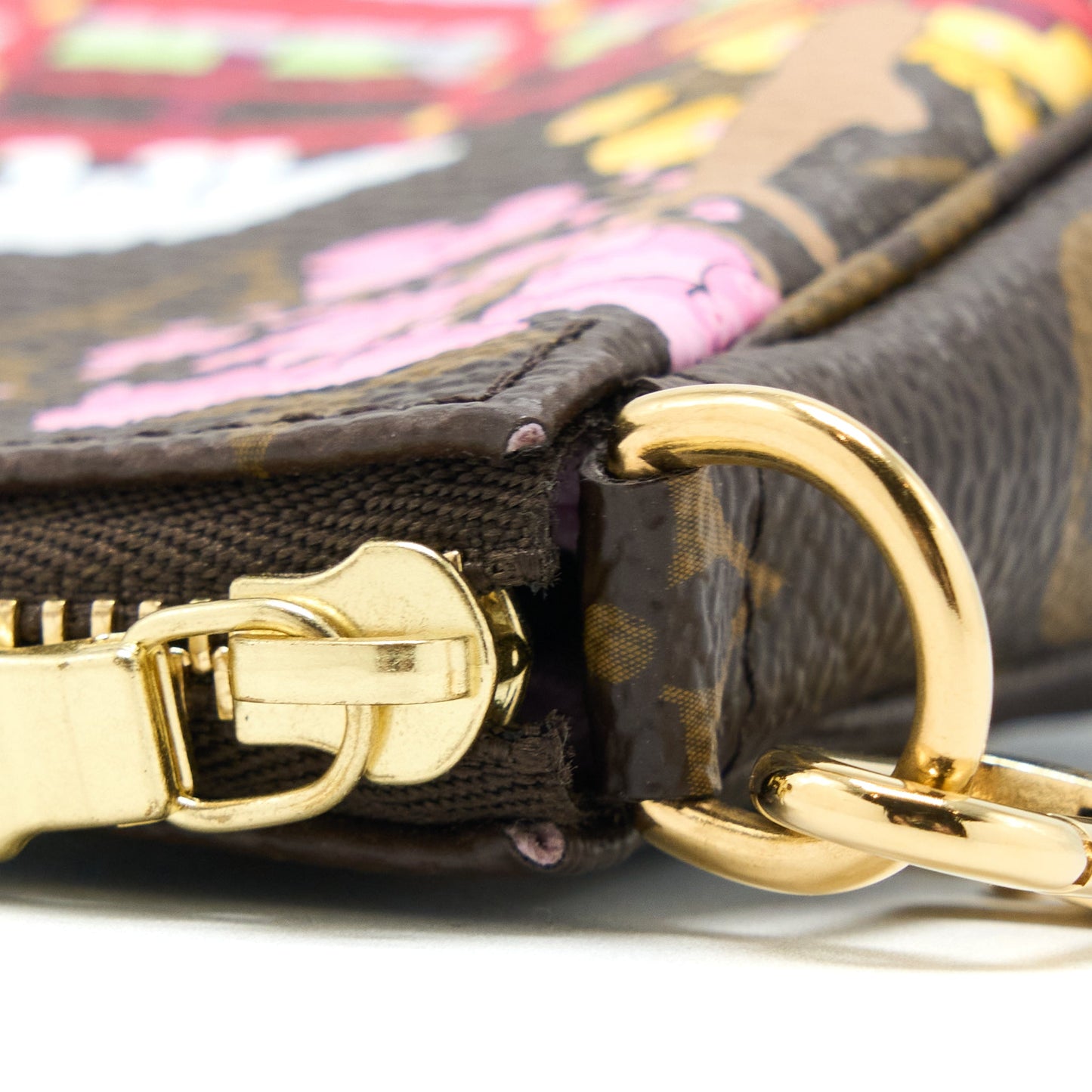 Louis Vuitton Mini Pochette Accessories Limited Vivienne Holidays Japan Monogram Canvas GHW