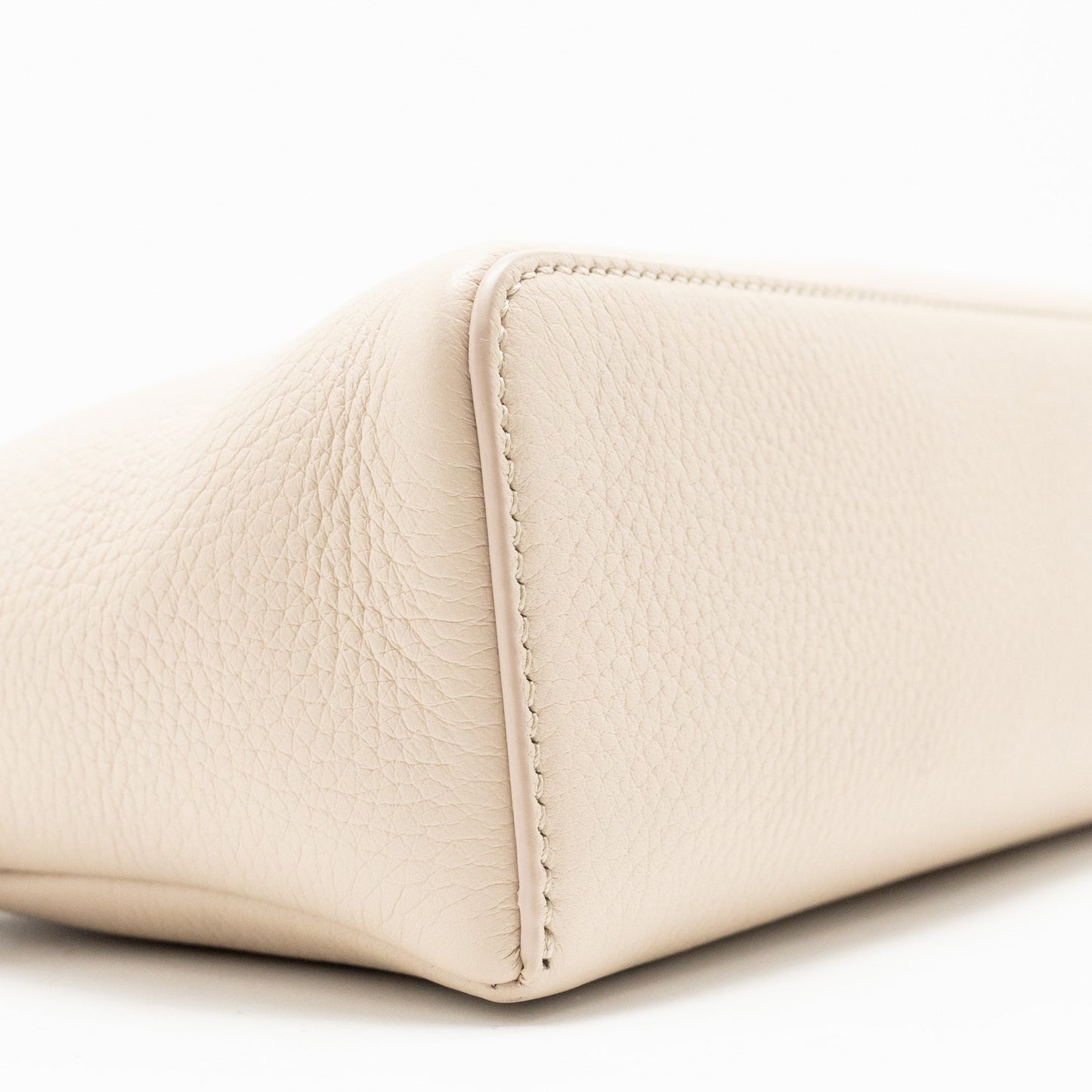 Loro Piana Extra Pocket L19 Grained Calfskin Whisper White SHW