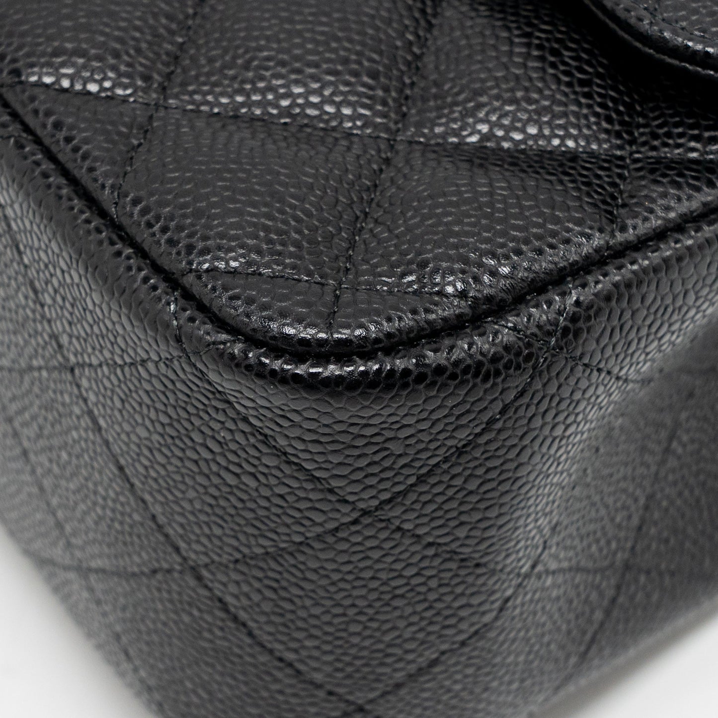 Chanel Jumbo Classic Double Flap Bag Caviar BLACK GHW