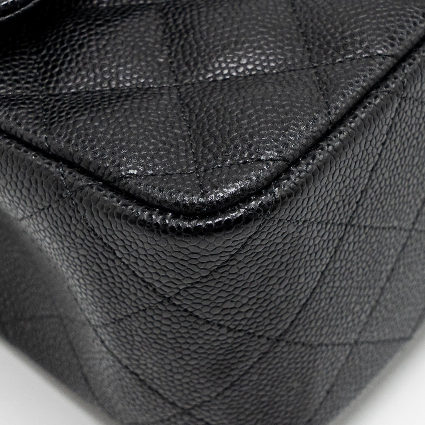 Chanel Jumbo Classic Double Flap Bag Caviar BLACK GHW
