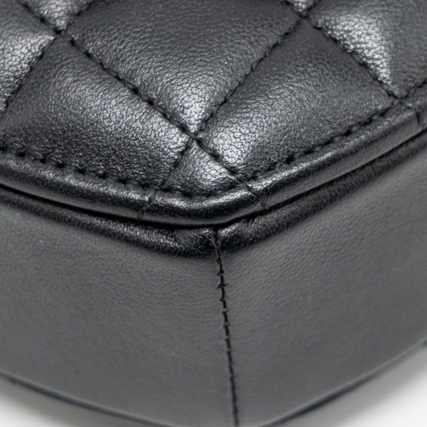 Chanel Small heart bag lambskin black LGHW