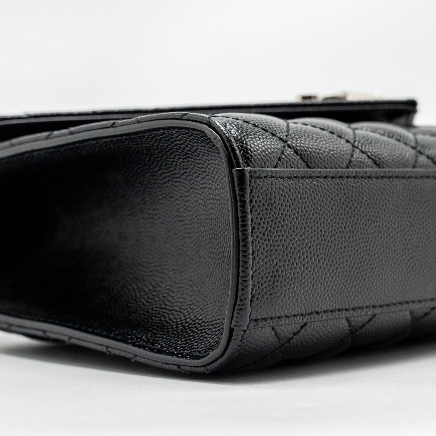 Saint Laurent/YSL Medium Envelope Chain Bag Grained Calfskin Mix Matelasse Black SHW