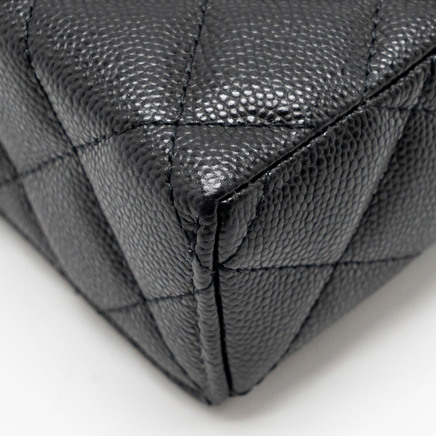 Chanel Top Handle vanity with chain caviar black LGHW (microchip)