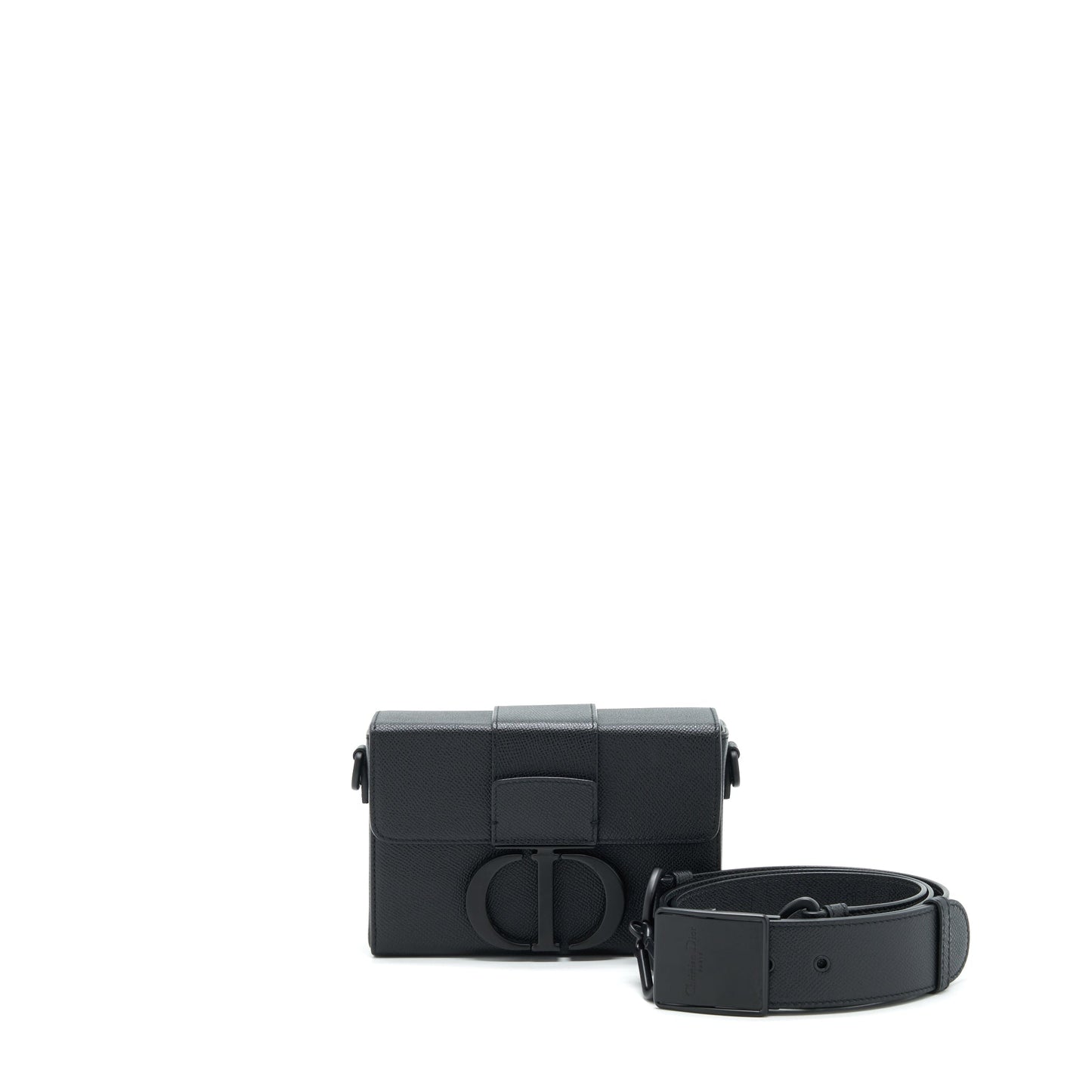 Luxury Dior 30 Montaigne Box Bag in Grained Calfskin So Black
