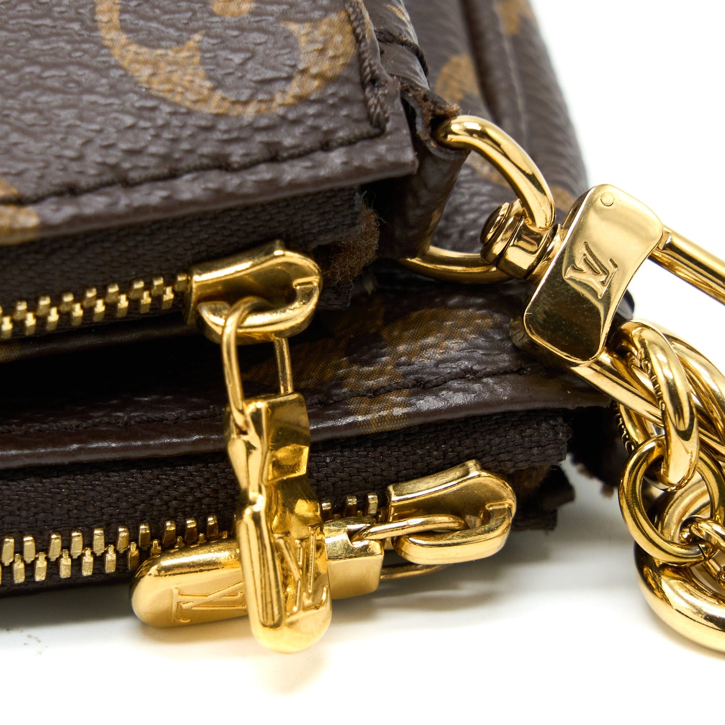 Louis Vuitton Multi Pochette Accessories Monogram Canvas with Khaki Strap GHW