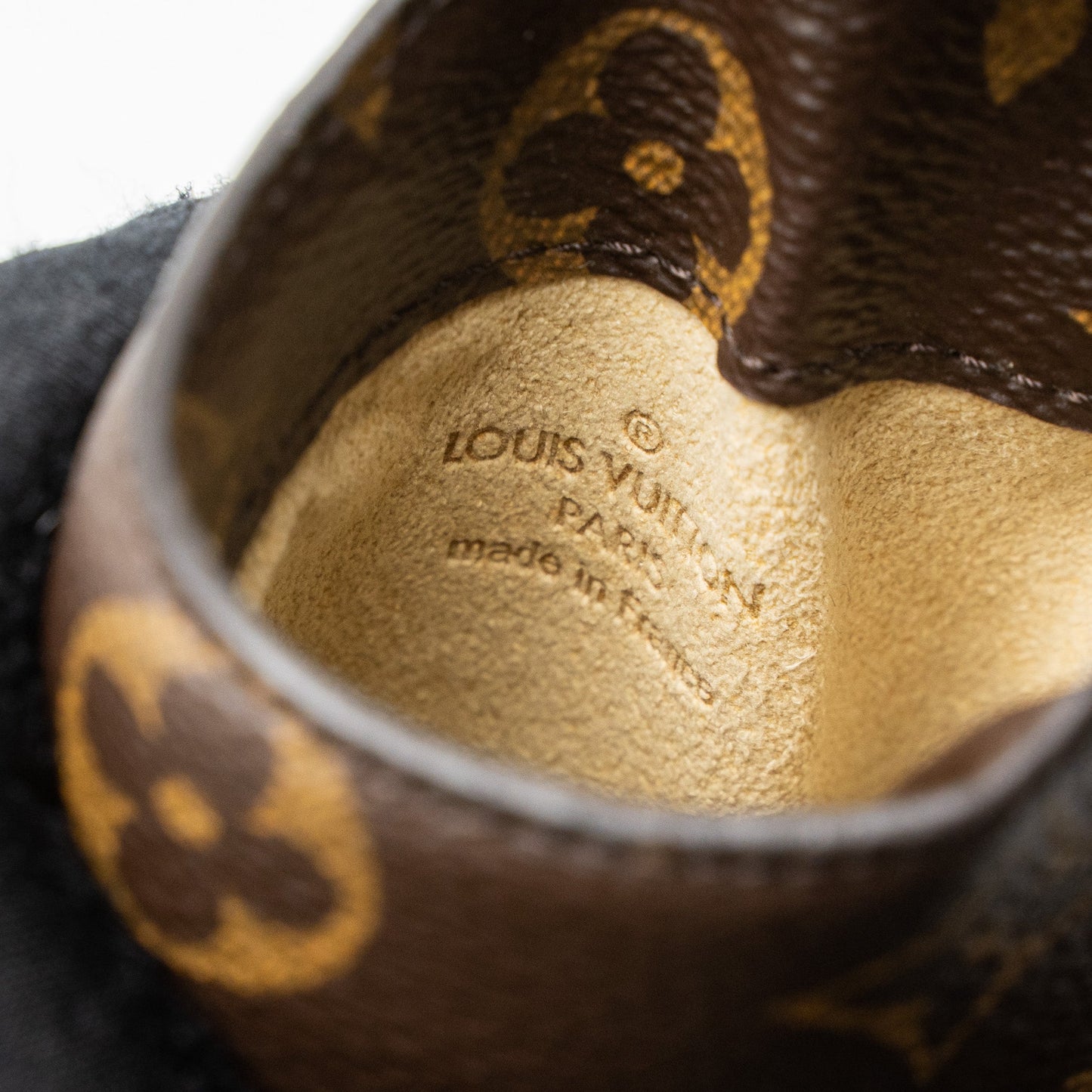 Louis Vuitton Etui Lunette MM Glasses Case Monogram Canvas GHW