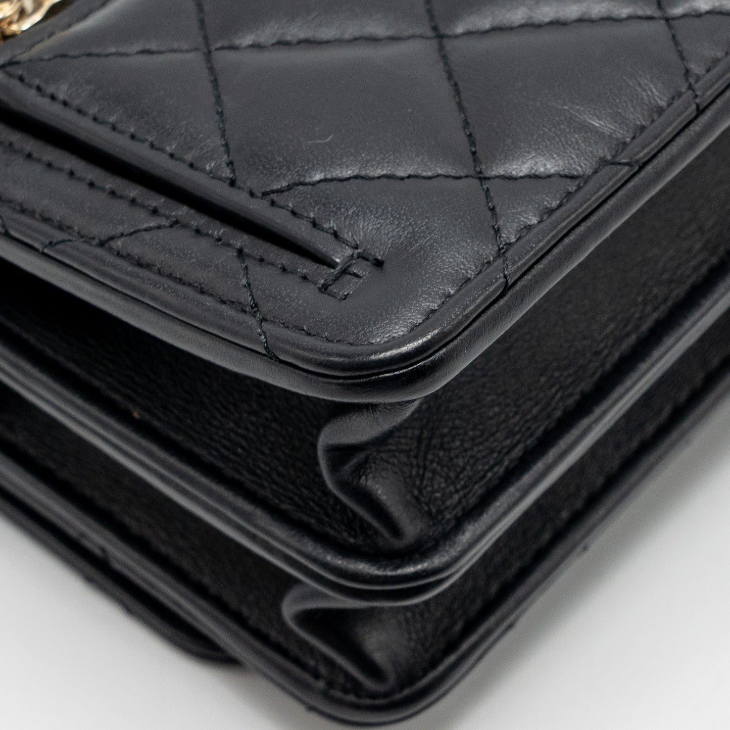 Chanel Mini 2.55 Reissue Wallet on Chain Aged Calfskin Black GHW(microchip)