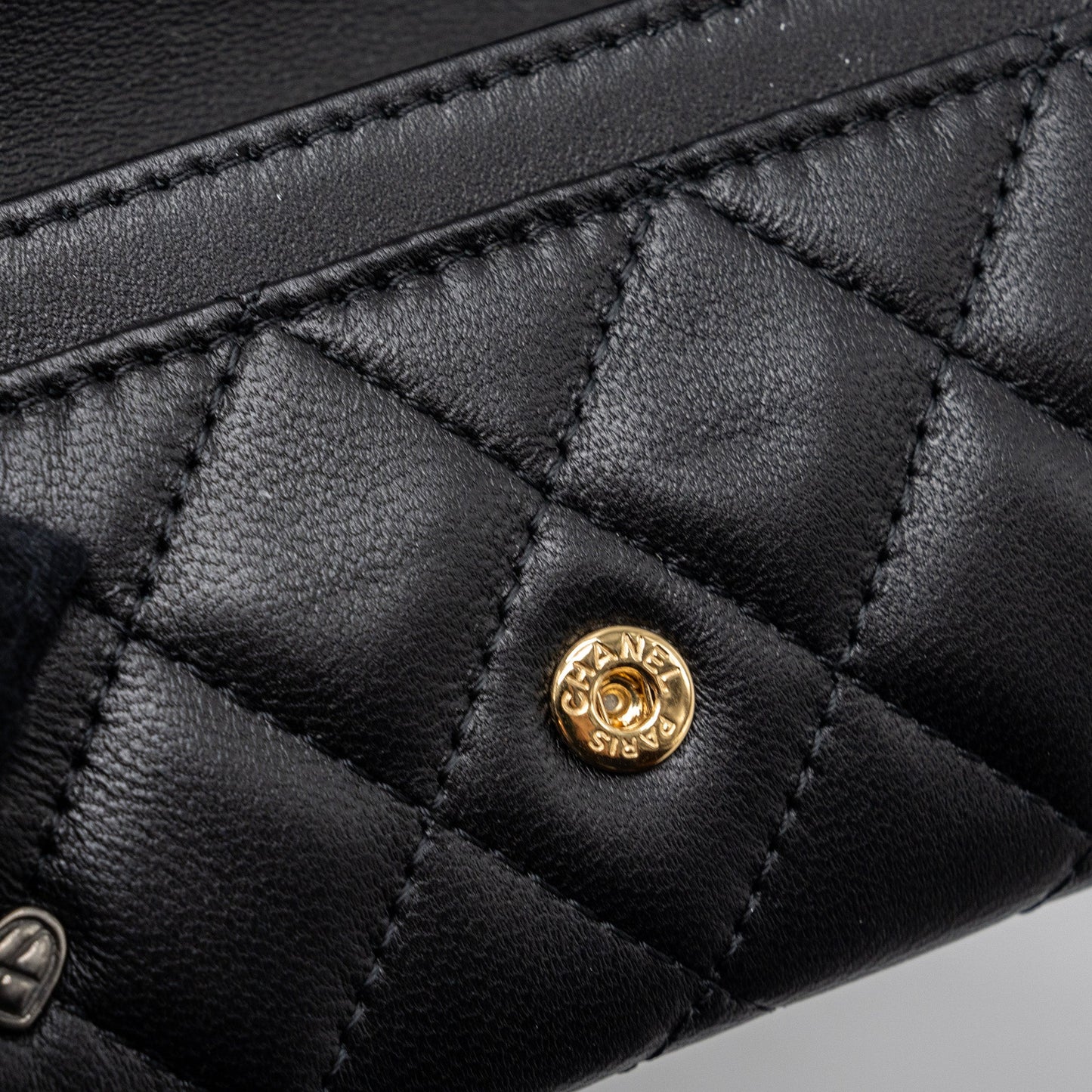 Chanel 23b Flap Card Holder Lambskin GHW(Microchip)