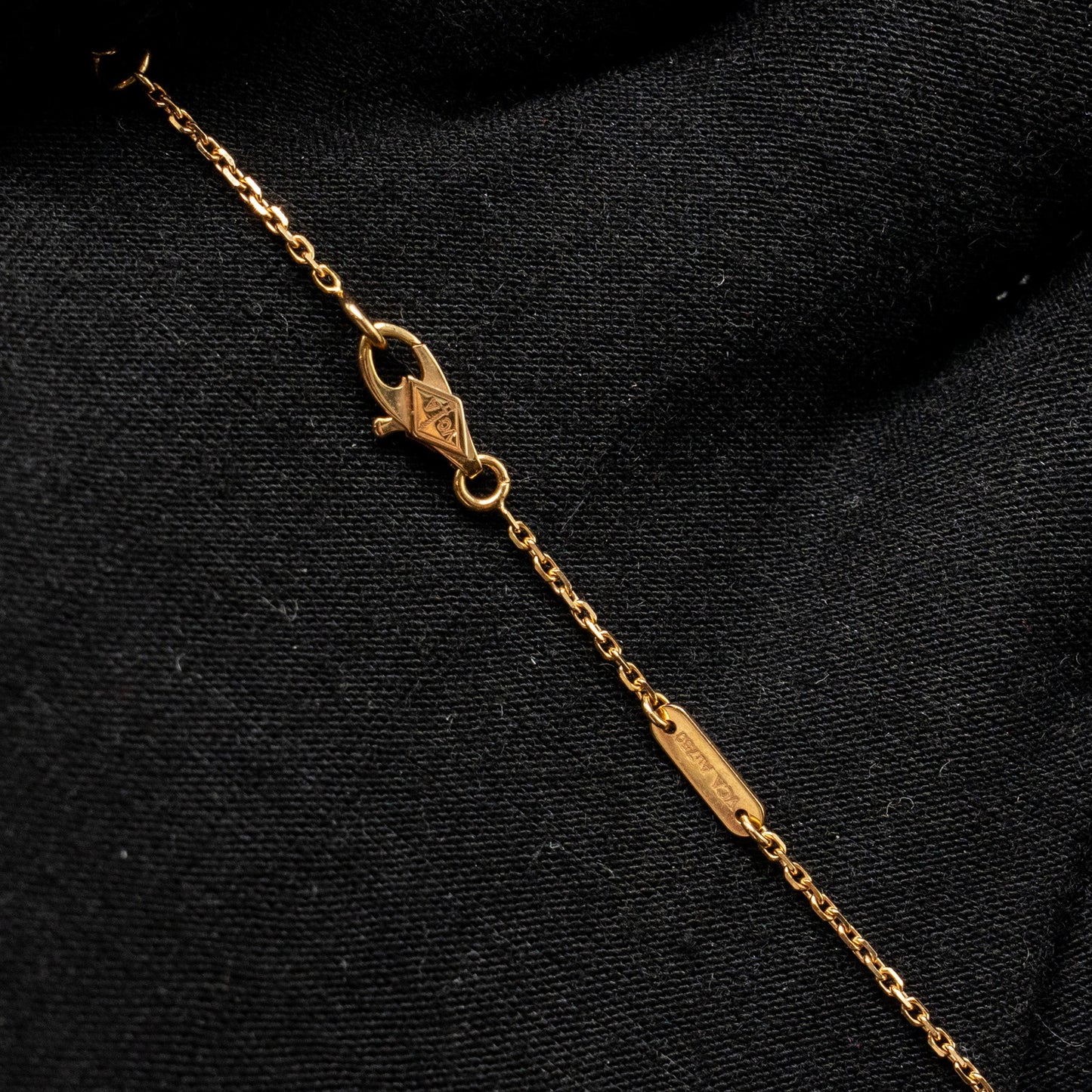 Van Cleef & Arpels Sweet Alhambra Pendant Rose Gold