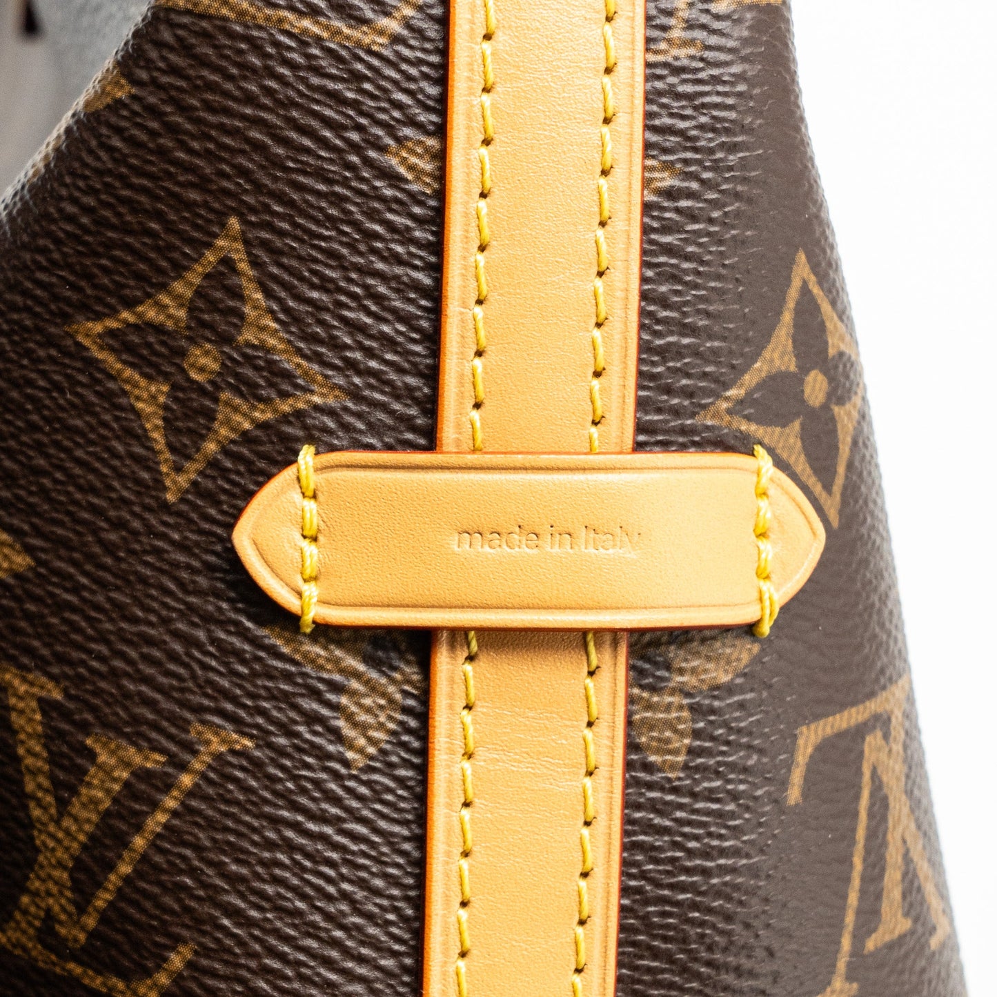 Louis Vuitton Carryall PM Monogram Canvas GHW (New Version)