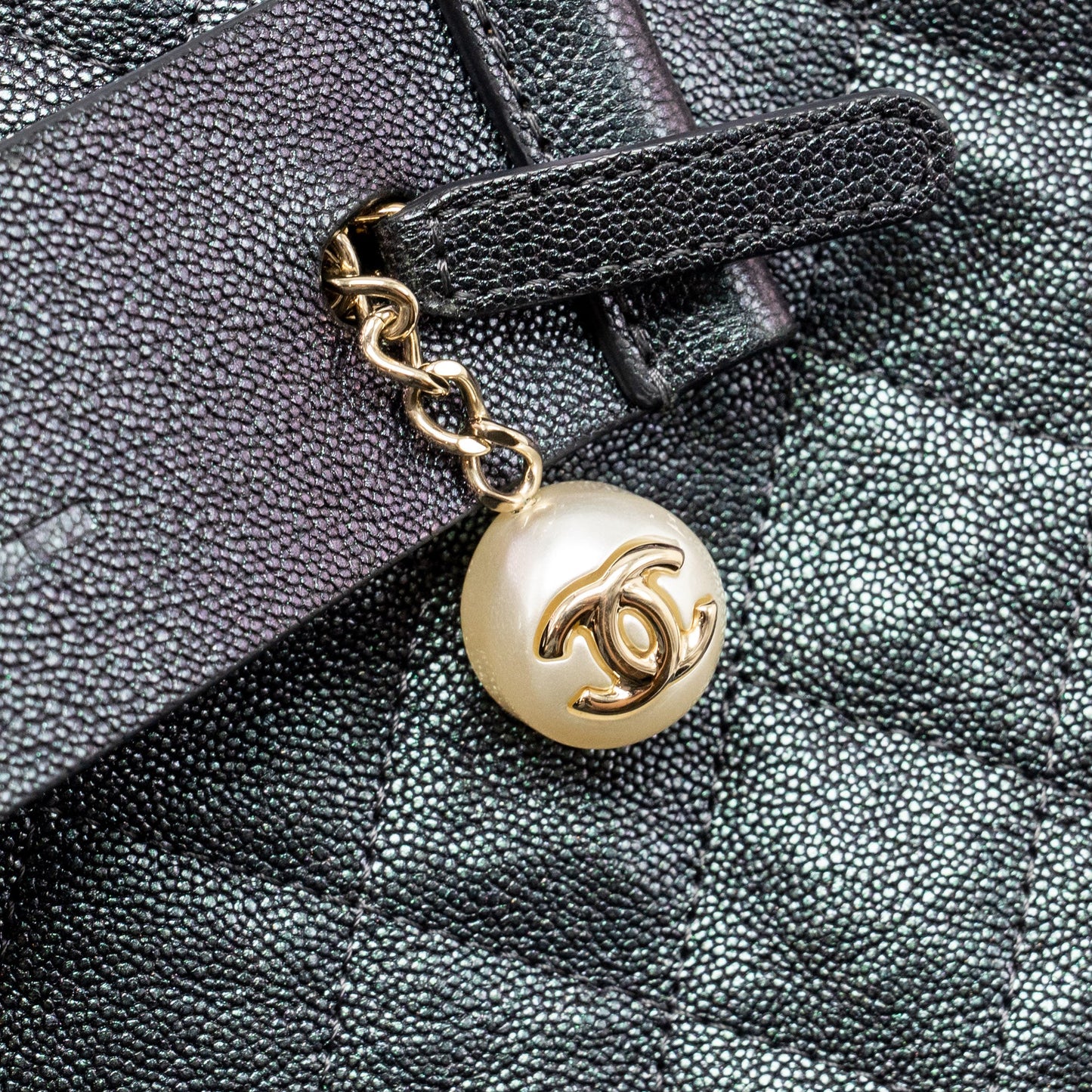 Chanel Night By The C Pouch Clutch Caviar Iridescent Black LGHW