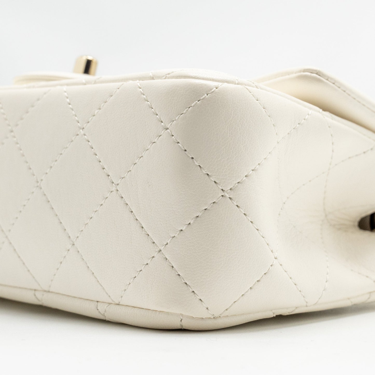 Chanel 23C Pearl Crush Mini Rectangular Flap Bag Lambskin White LGHW (Microchip)
