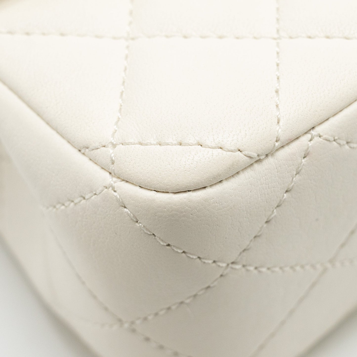 Chanel 23C Pearl Crush Mini Rectangular Flap Bag Lambskin White LGHW (Microchip)