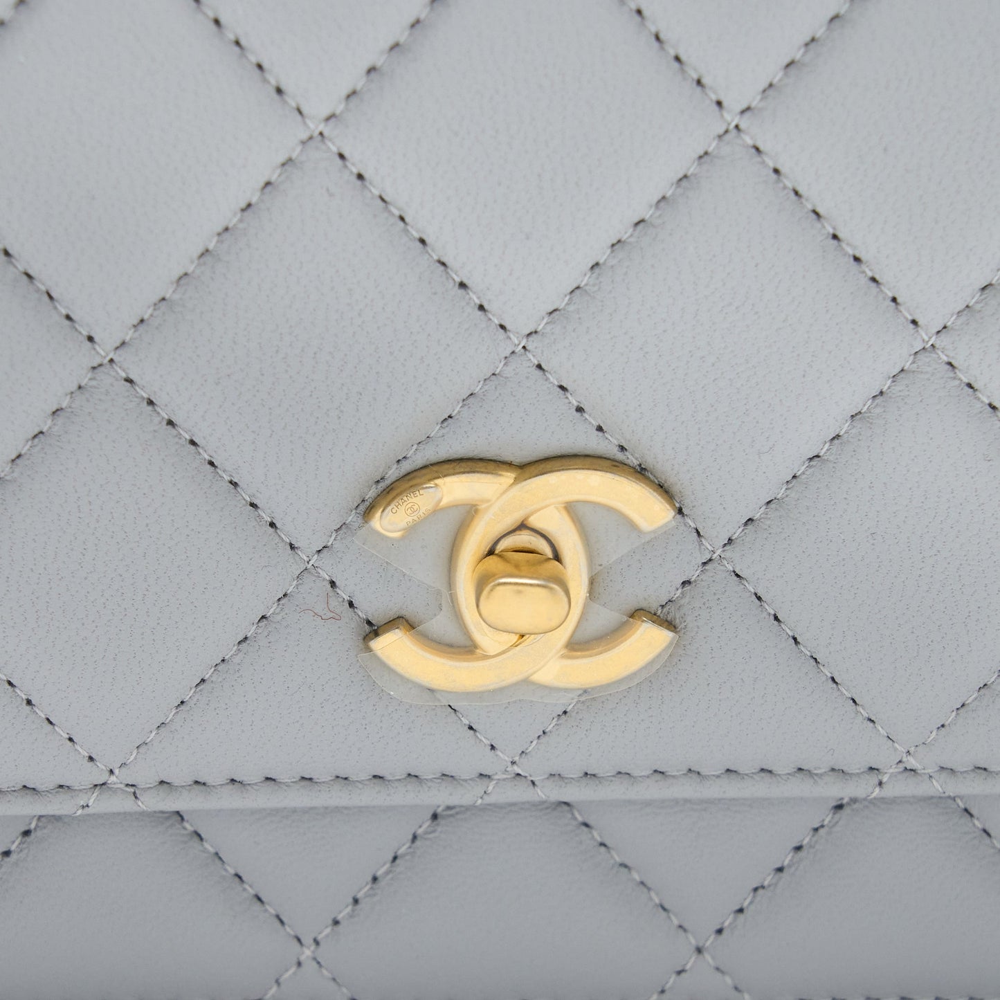 Chanel Pearl Crush Wallet on Chain Lambskin Light Grey GHW (Microchip)