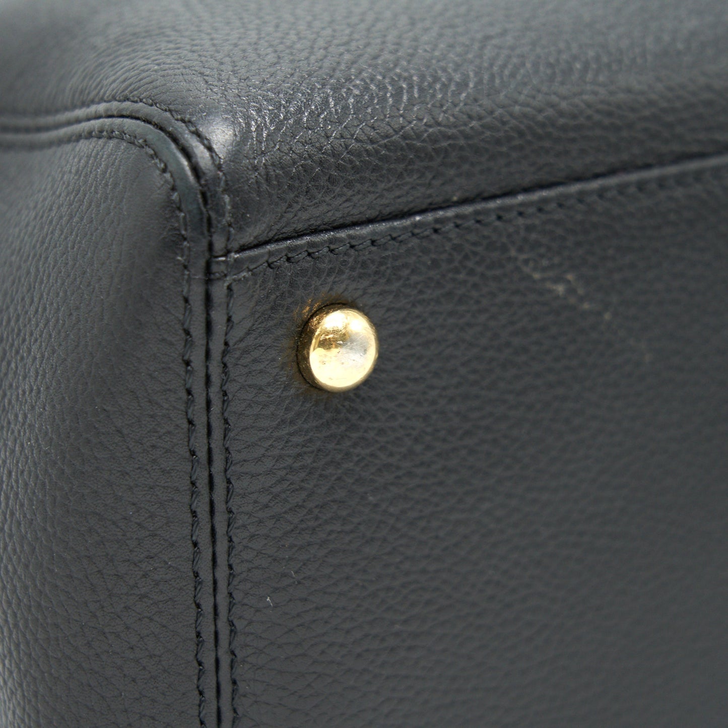 Chanel Executive Cerf Small Tote Bag Caviar black with GHW