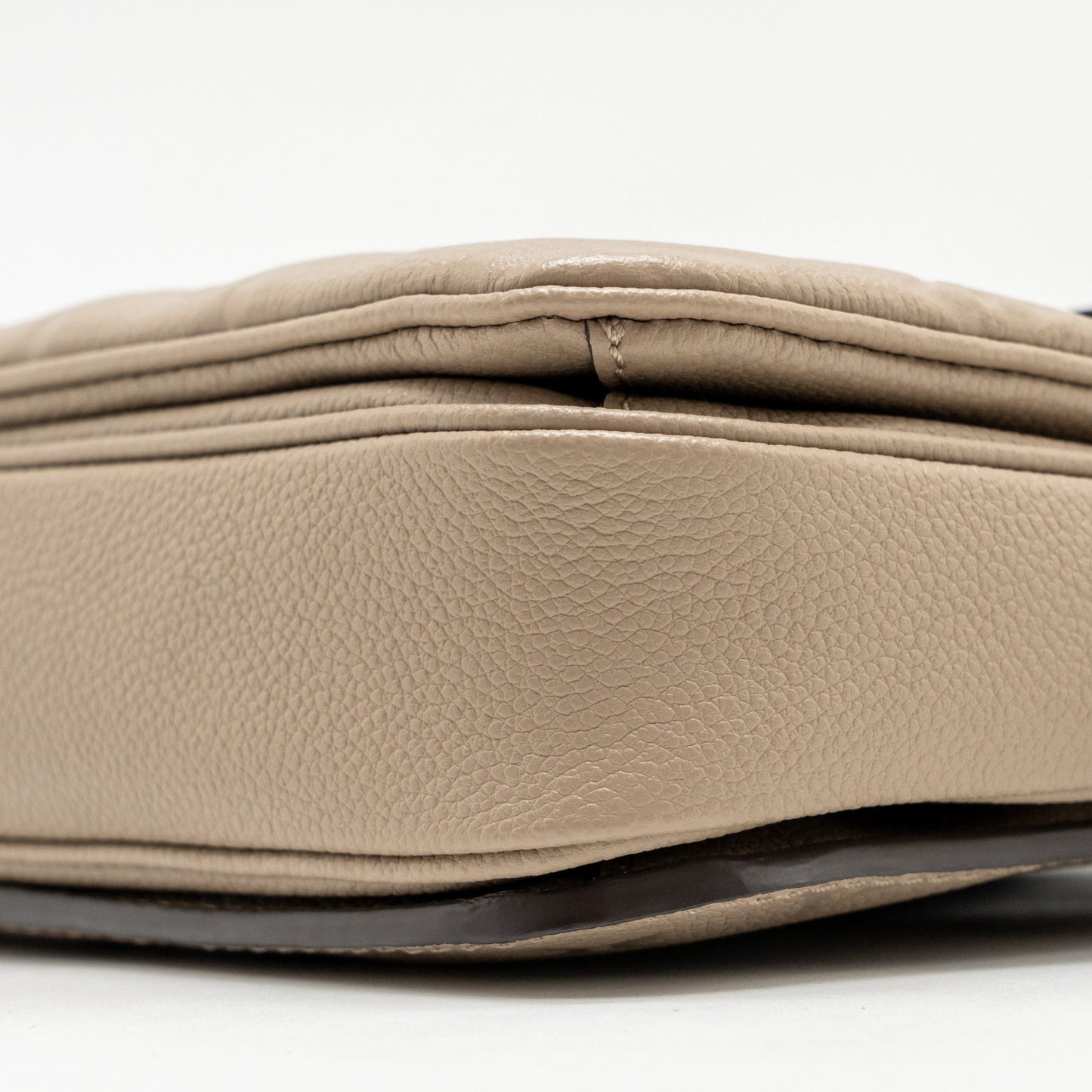 Louis Vuitton Pochette Metis Monogram Empreinte Tourterelle GHW