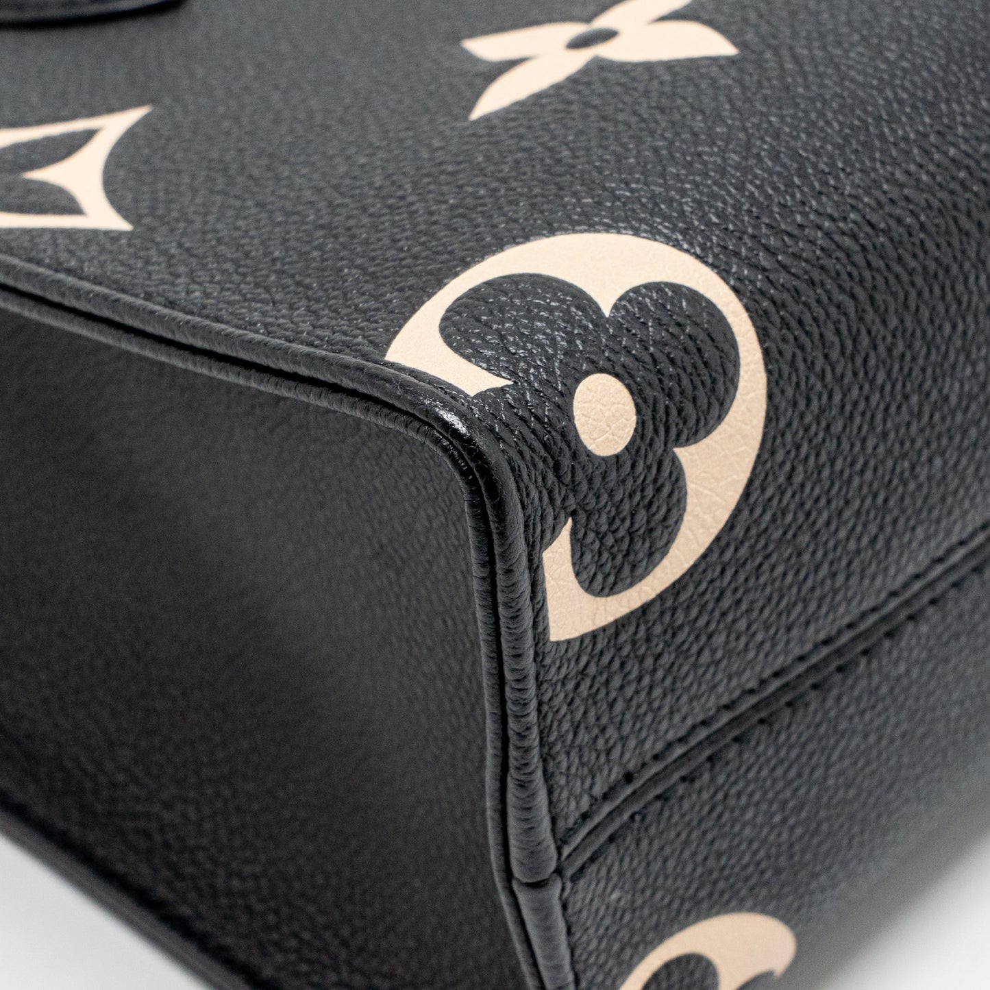 Louis Vuitton Onthego BB Bicolour Monogram Empreinte Leather Black/Beige GHW