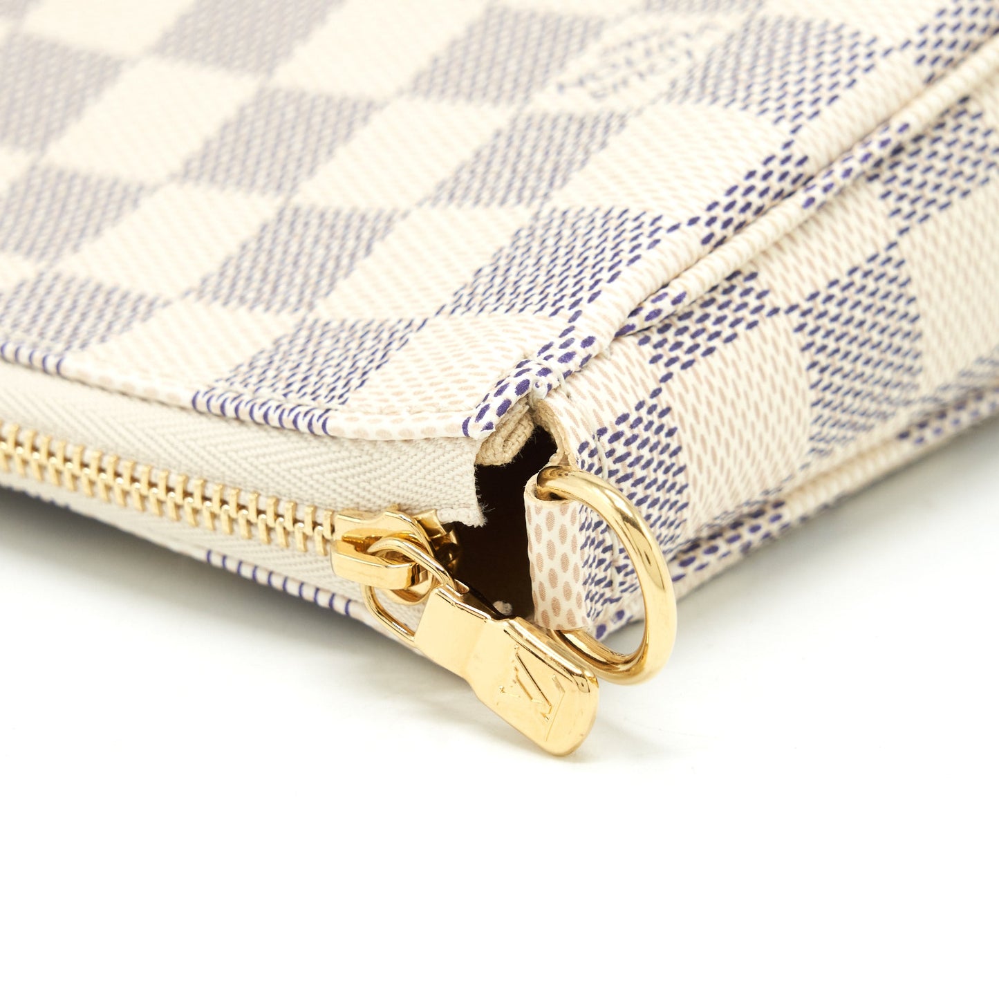 Louis Vuitton Pochette Accessories Damier Azur Year 2022