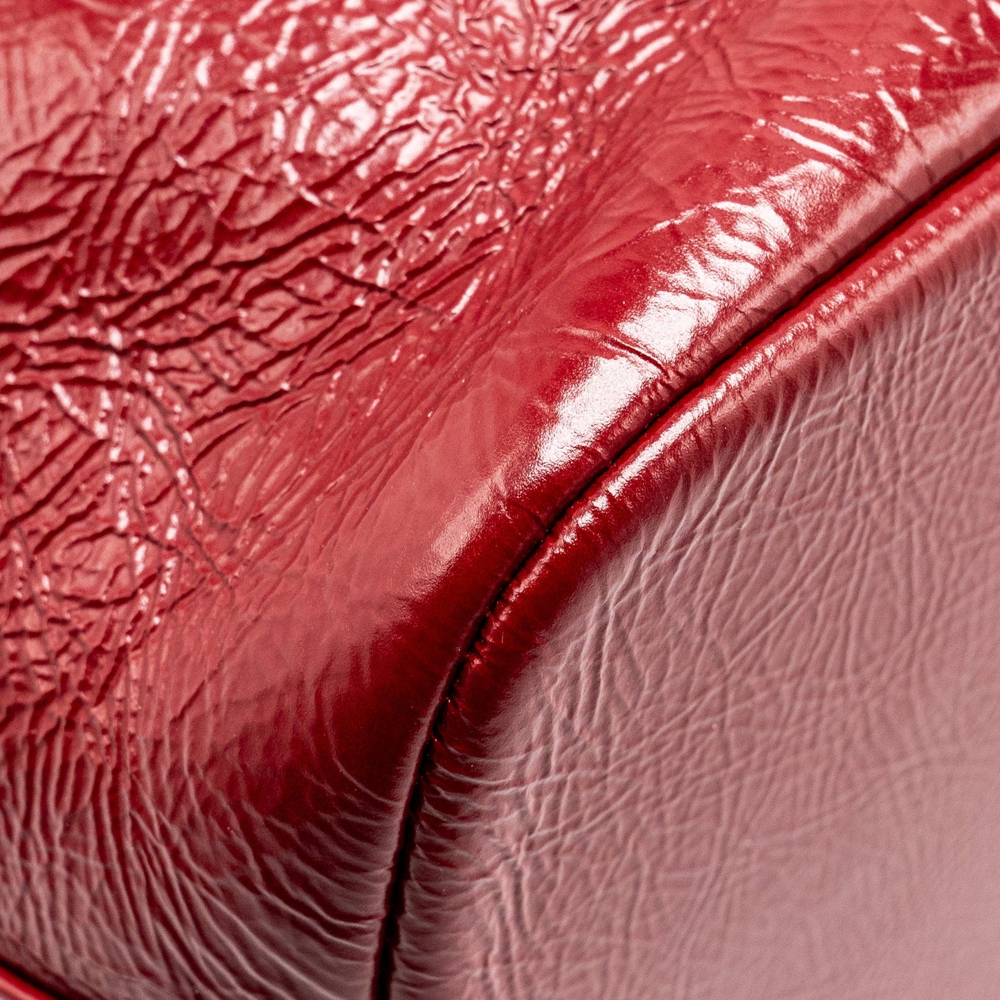 Chanel CC Drawstring Mini Bucket Bag Shiny Aged Calfskin Red GHW