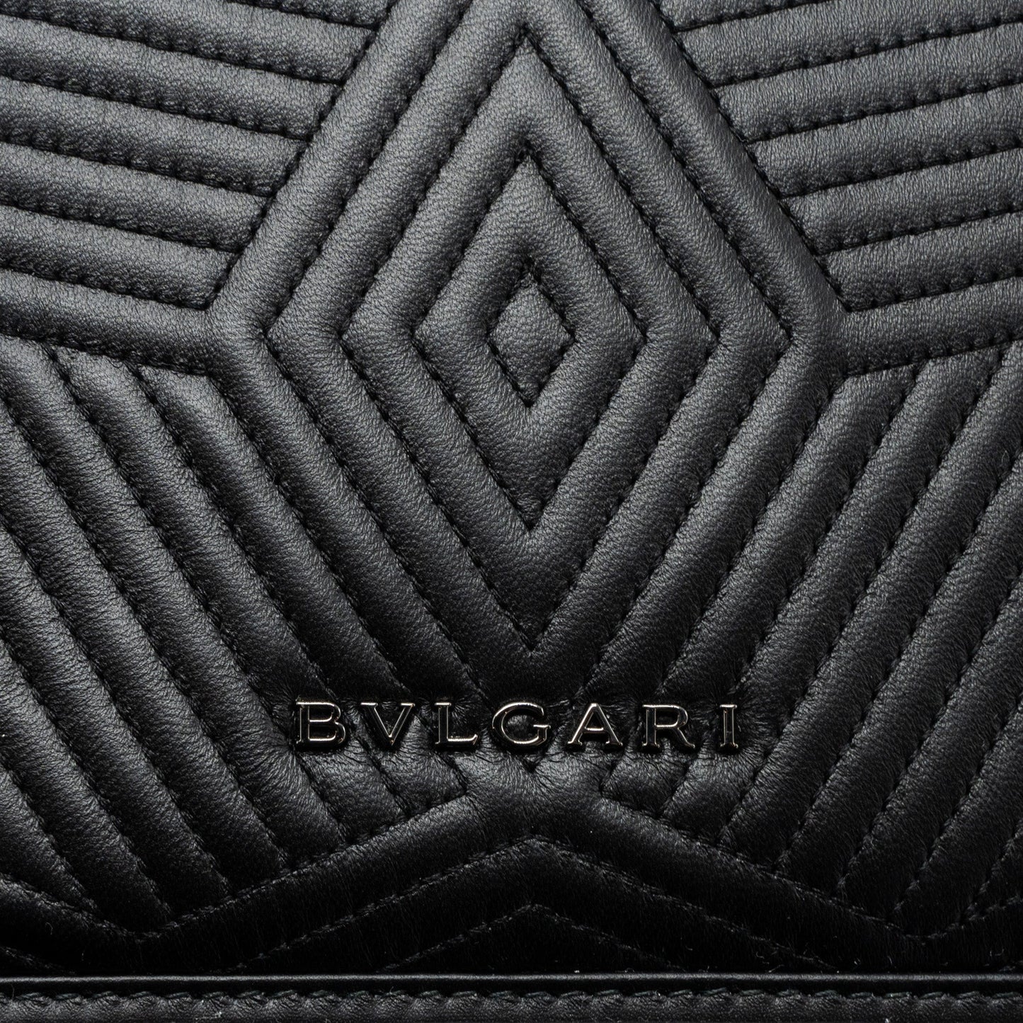Bvlgari Serpenti forever flap bag calfskin black ruthenium Hardware