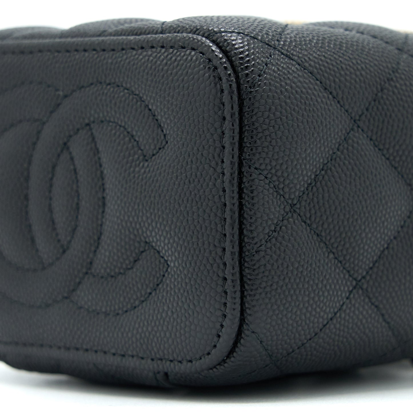 Chanel 23C Mini Vanity with Chain Caviar Black LGHW (Microchip)
