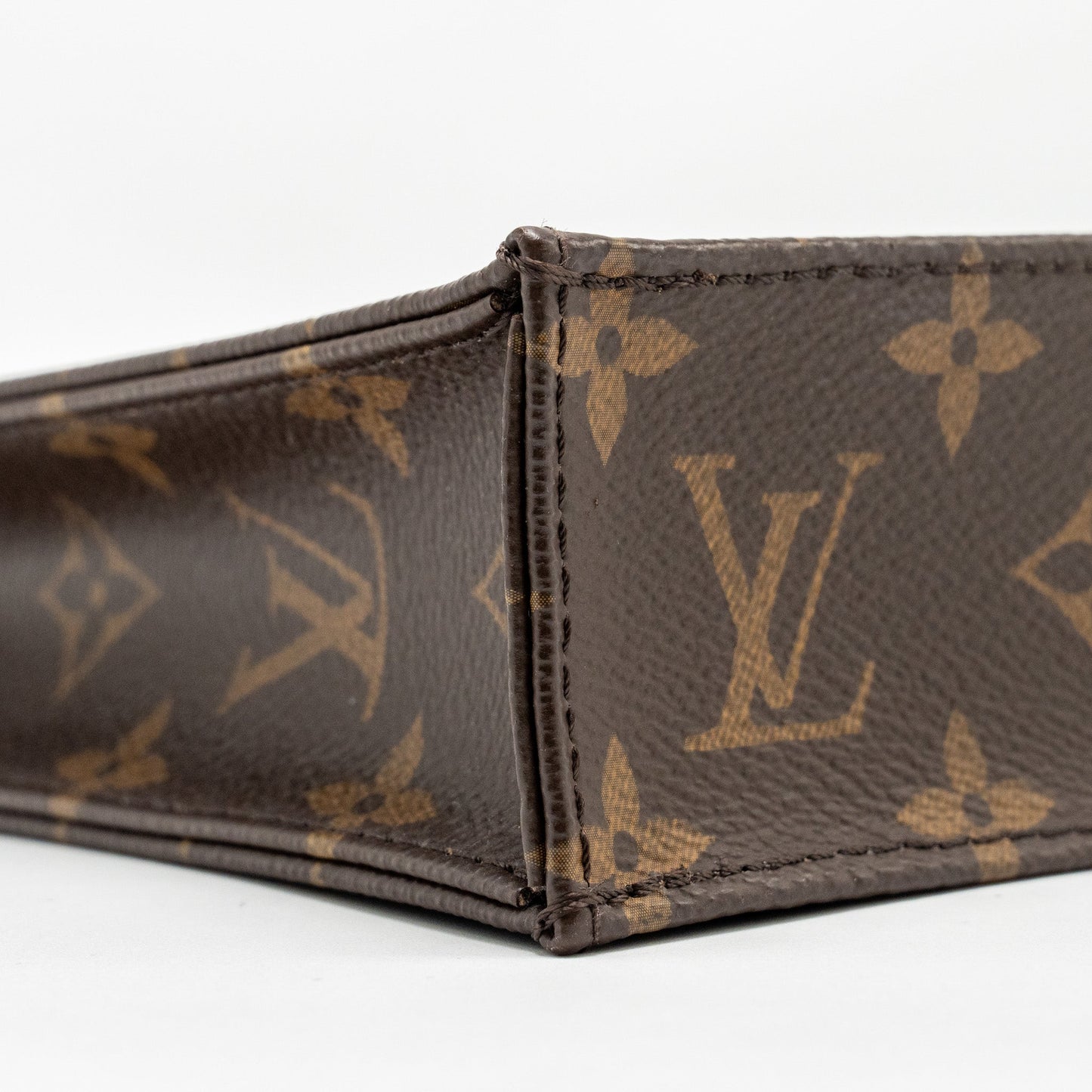 Louis Vuitton Petit Sac Plat Monogram Canvas GHW