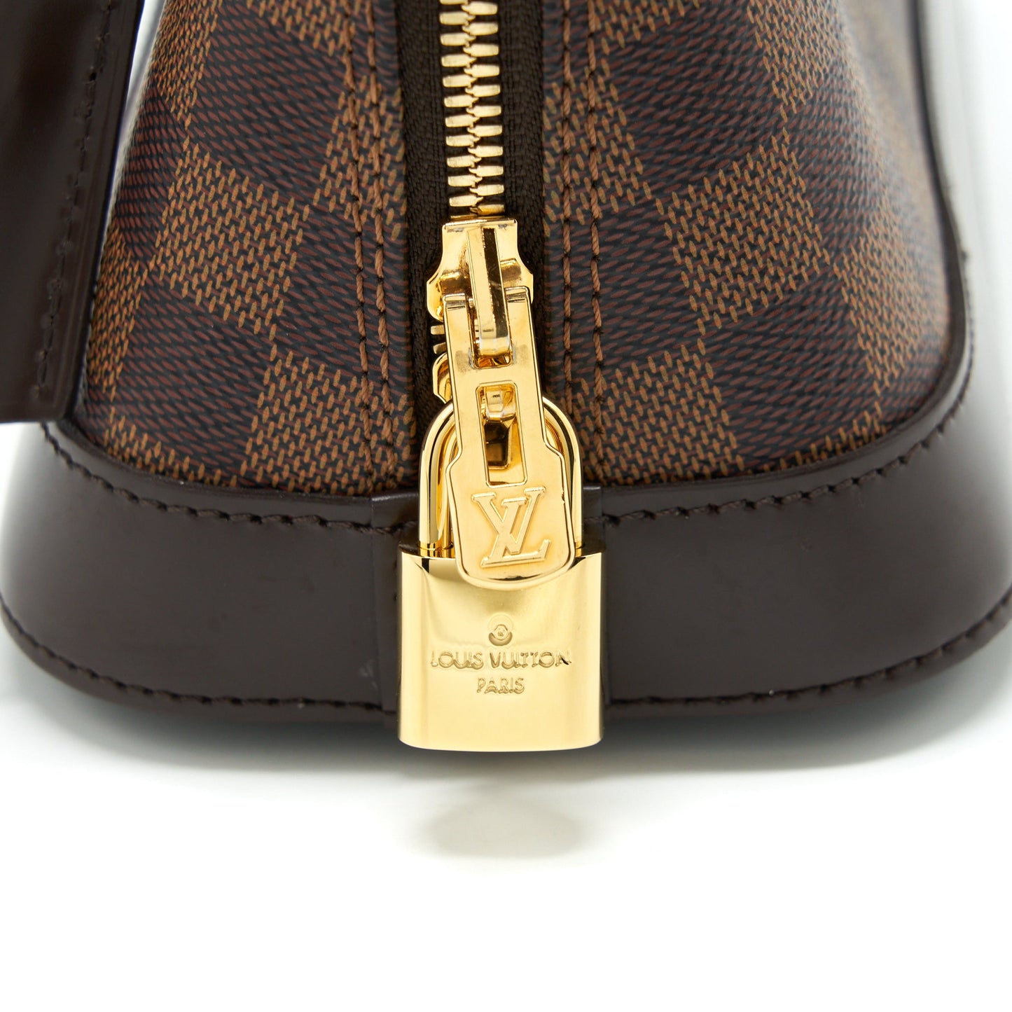 Louis Vuitton Alma BB Damier Ebene GHW