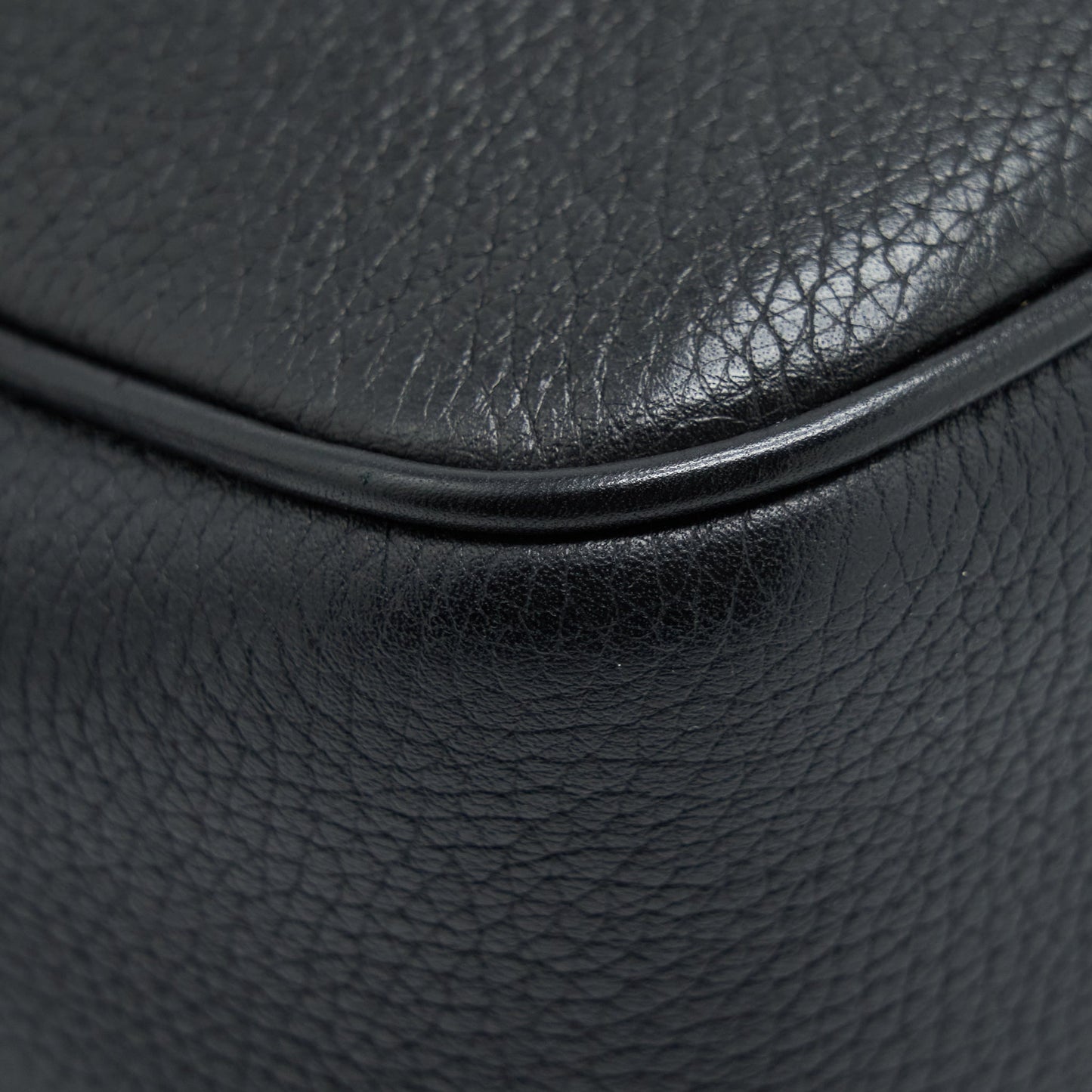 Gucci Disco Camera Bag Calfskin Black LGHW