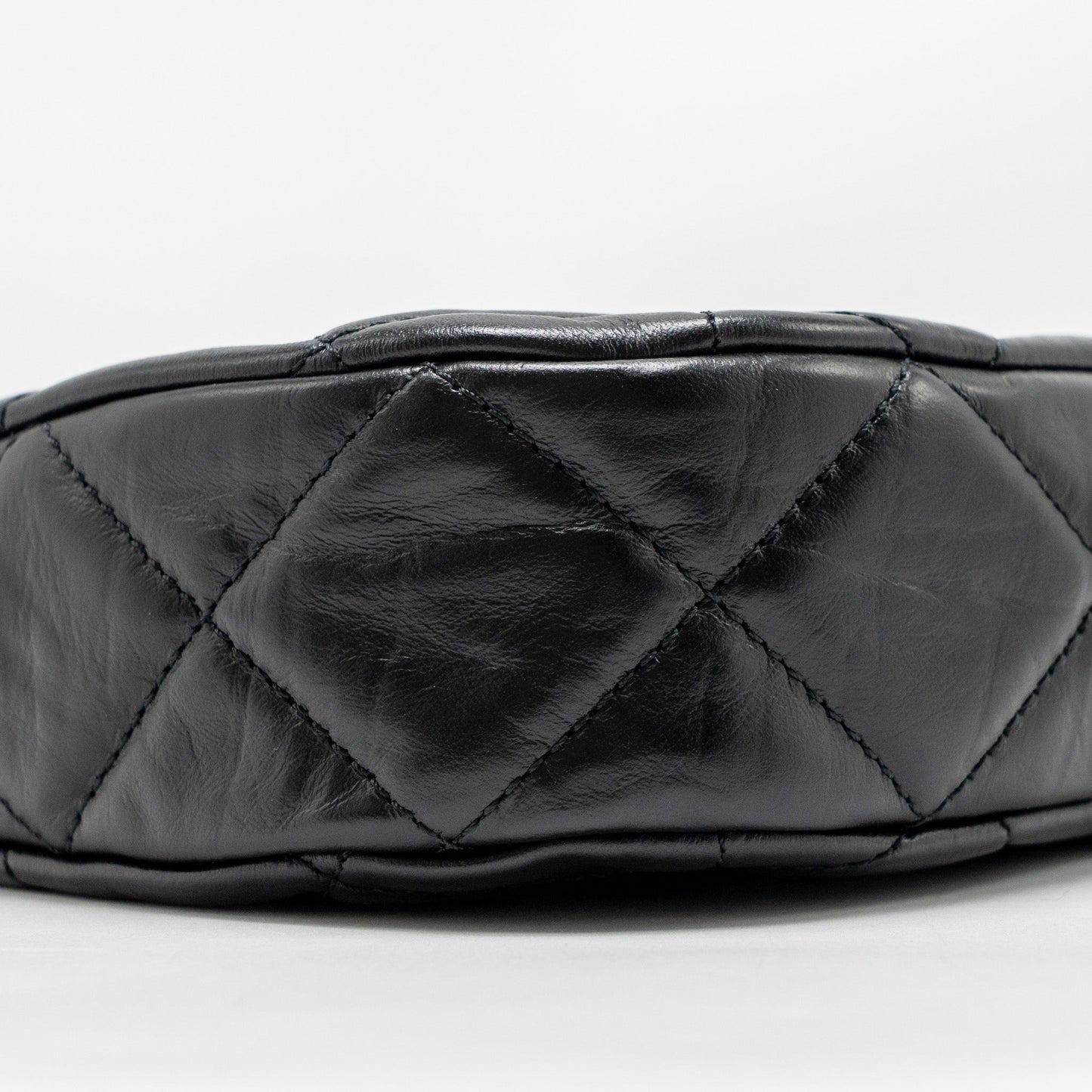 Chanel 23K 19 Hobo Shoulder Bag Calfskin Black GHW (Microchip)