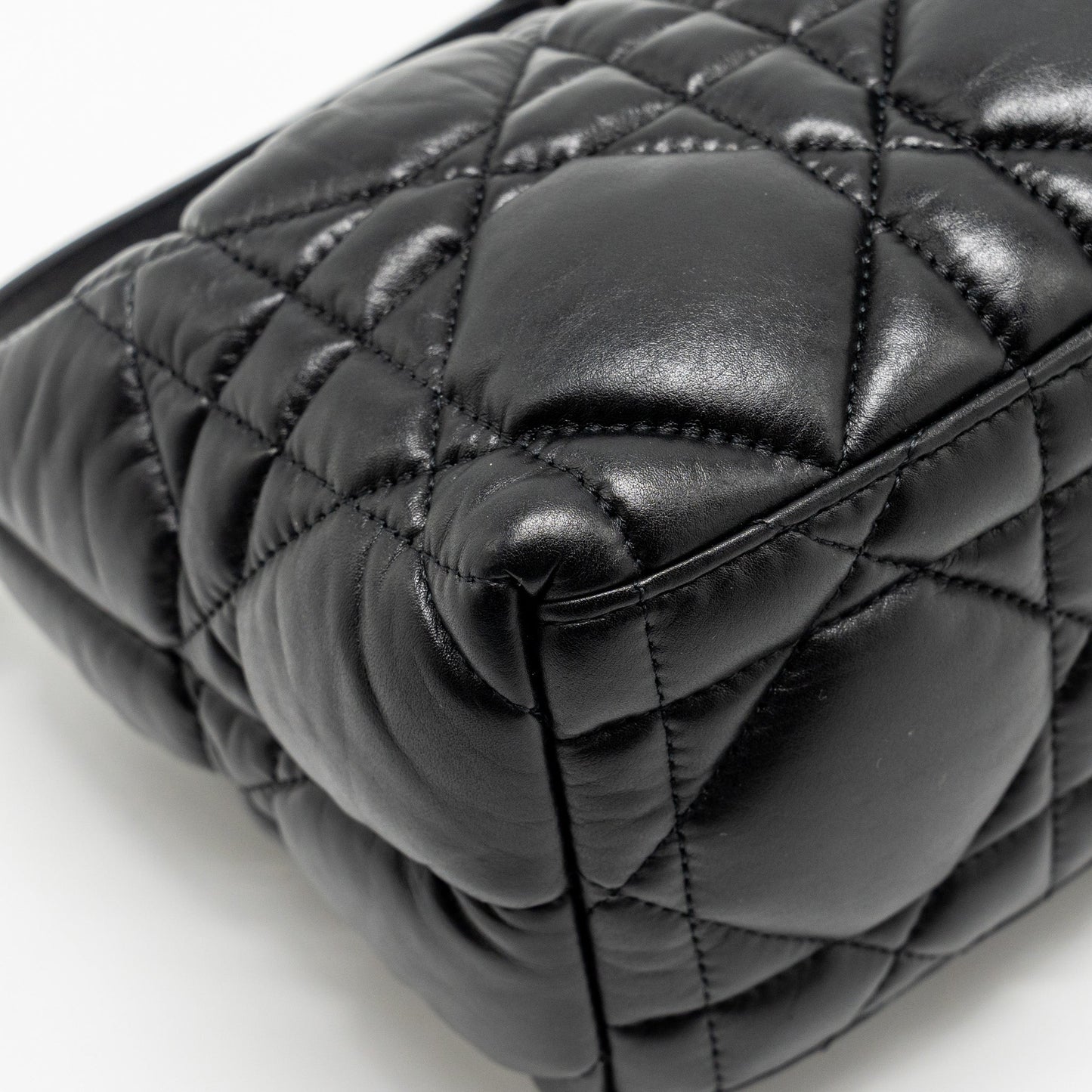 Dior Medium Diortravel Nomad Pouch Macrocannage Calfskin Black SHW