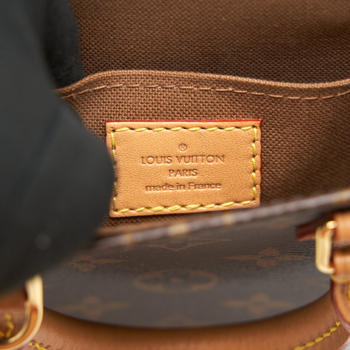 Louis Vuitton Monogram Canvas Petit Sac Plat