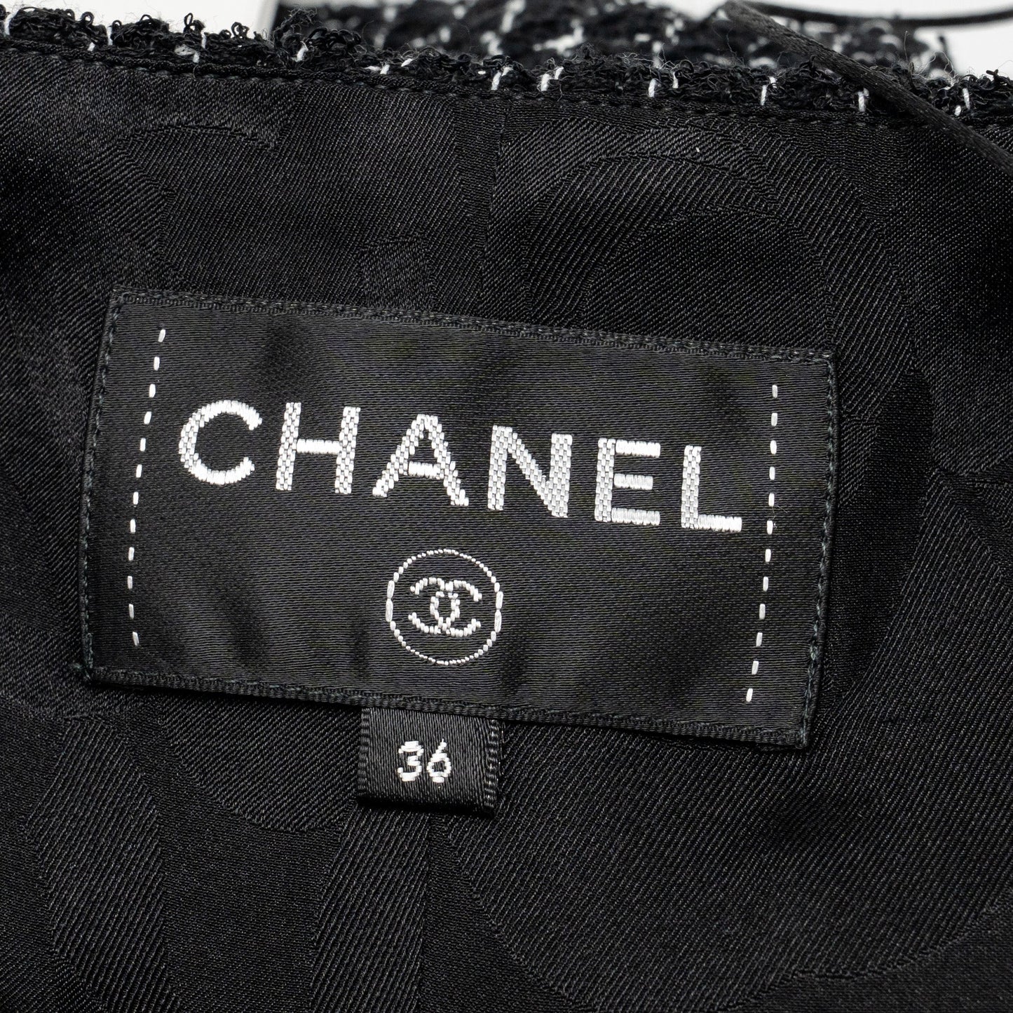 Chanel Size 36 21P Tweed Midi Dress Cotton/Polyester Black / White