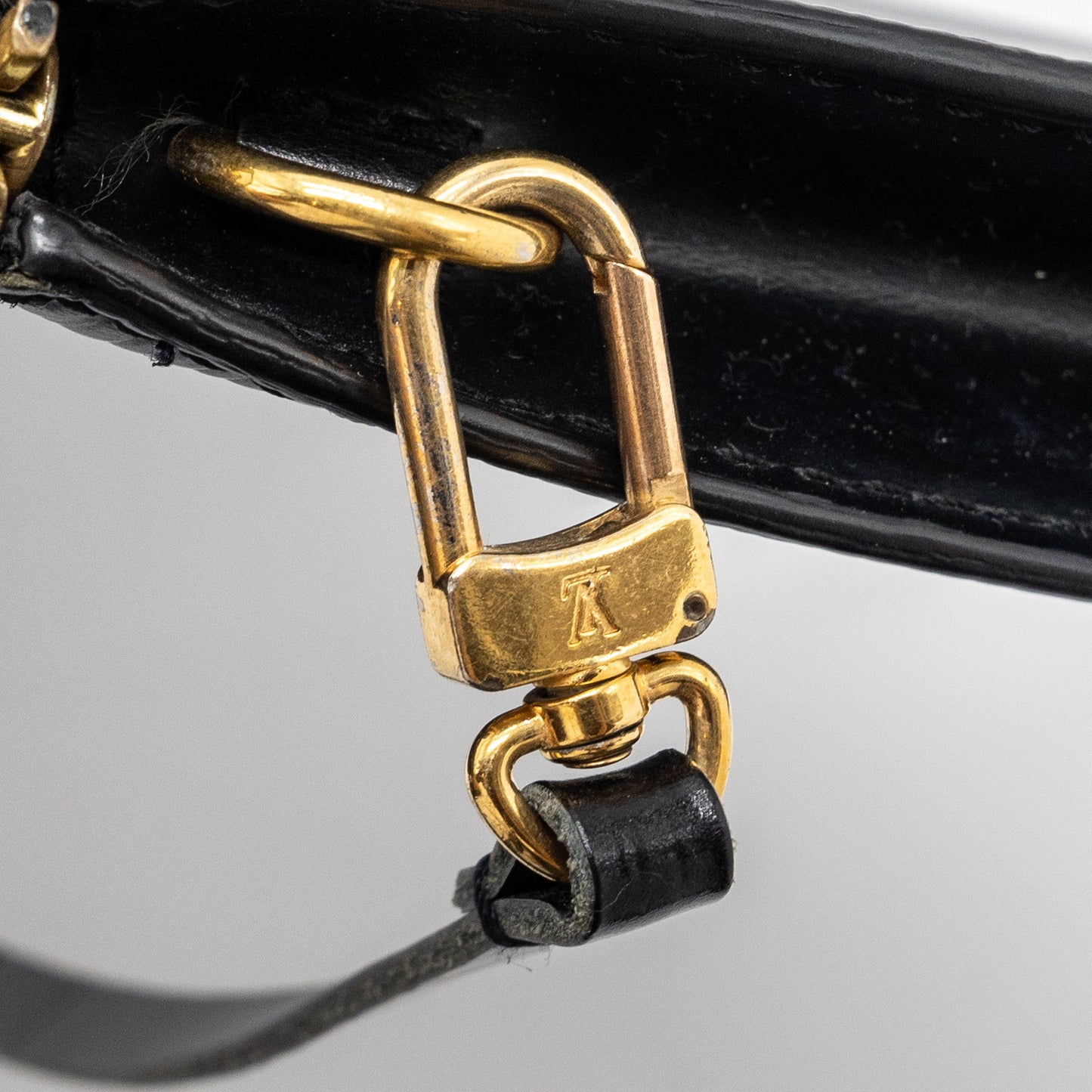 Louis Vuitton pochette accessories epi leather black SHW