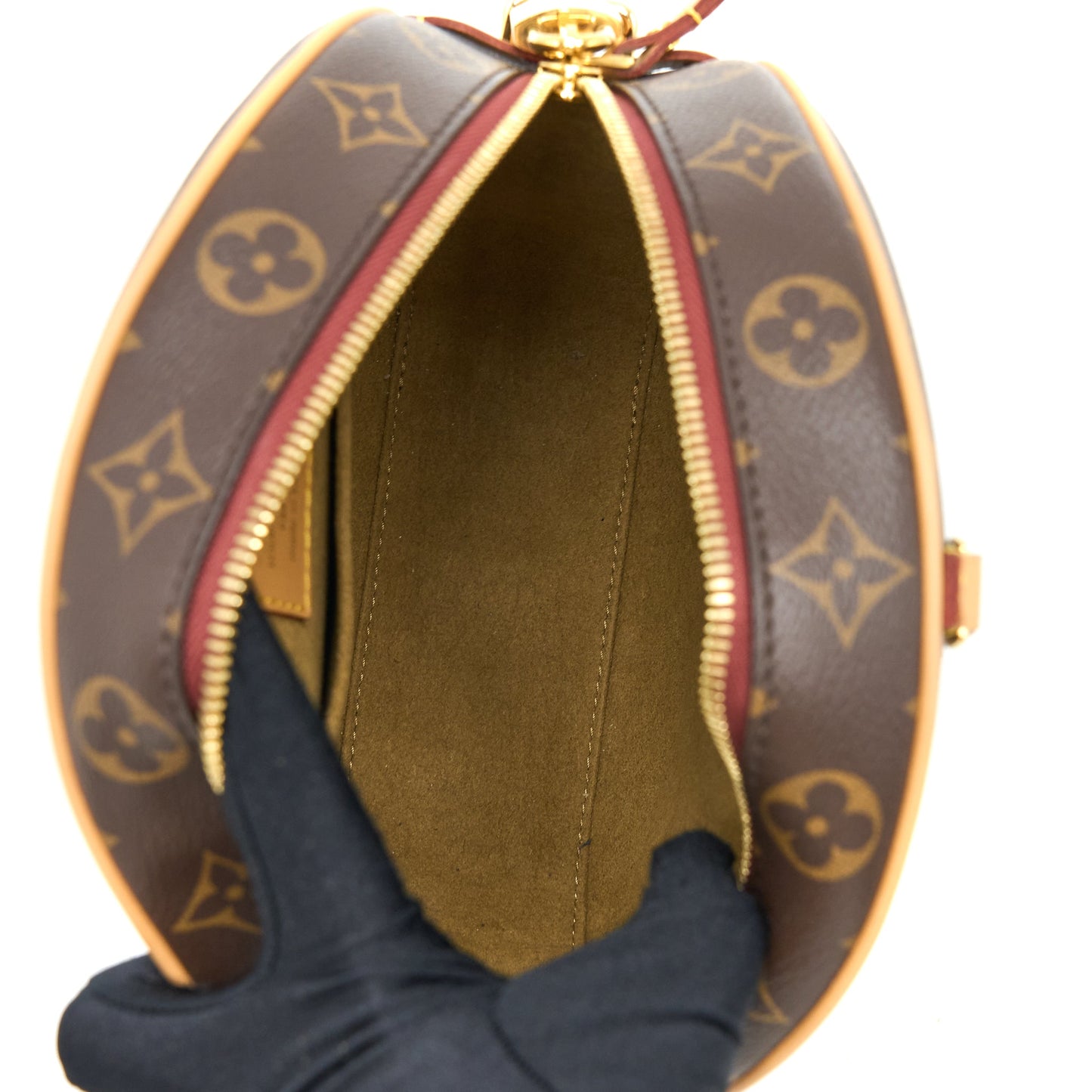 Louis Vuitton Boite Chapeau Souple MM Monogram Canvas GHW