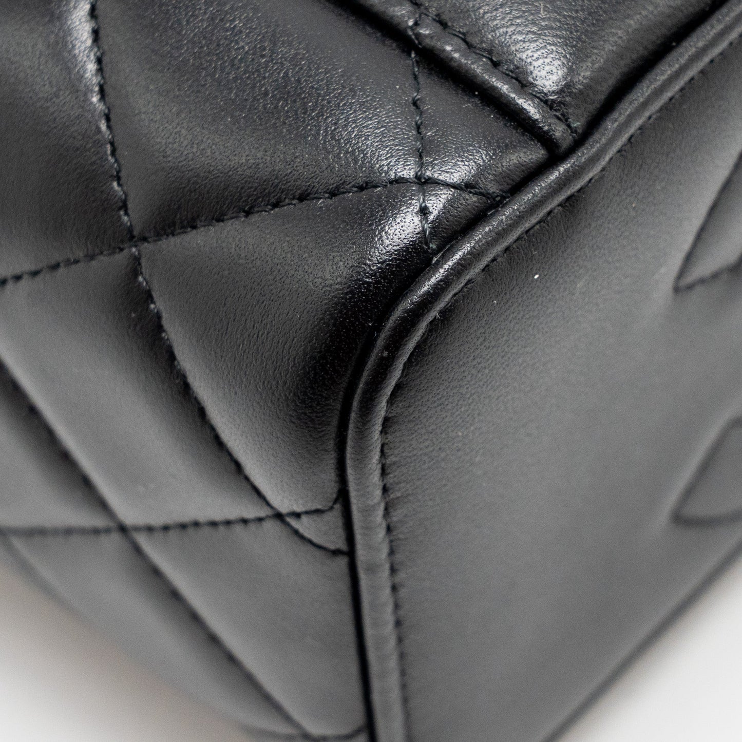 Chanel Top Handle Long Vanity Case Lambskin Black LGHW (Microchip)