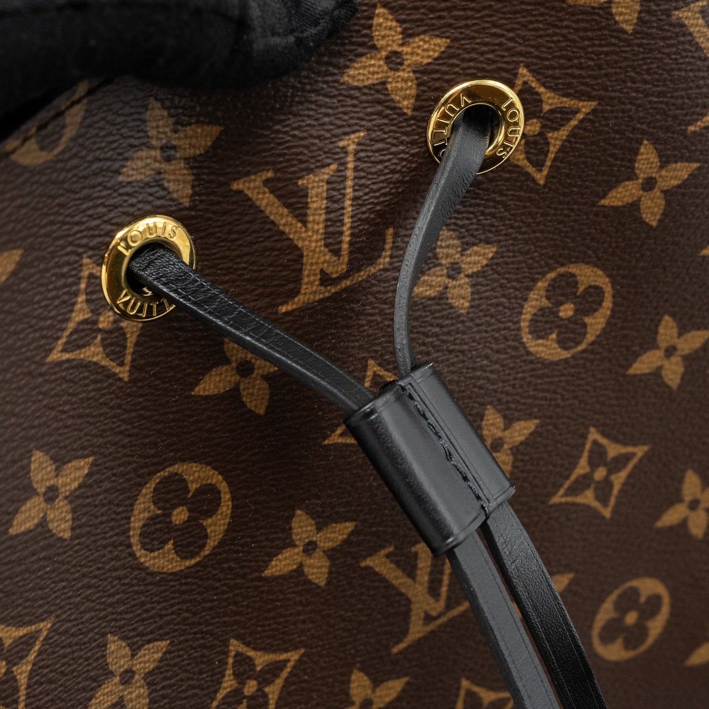 Louis Vuitton Neonoe Monogram Canvas Black GHW (New Version)